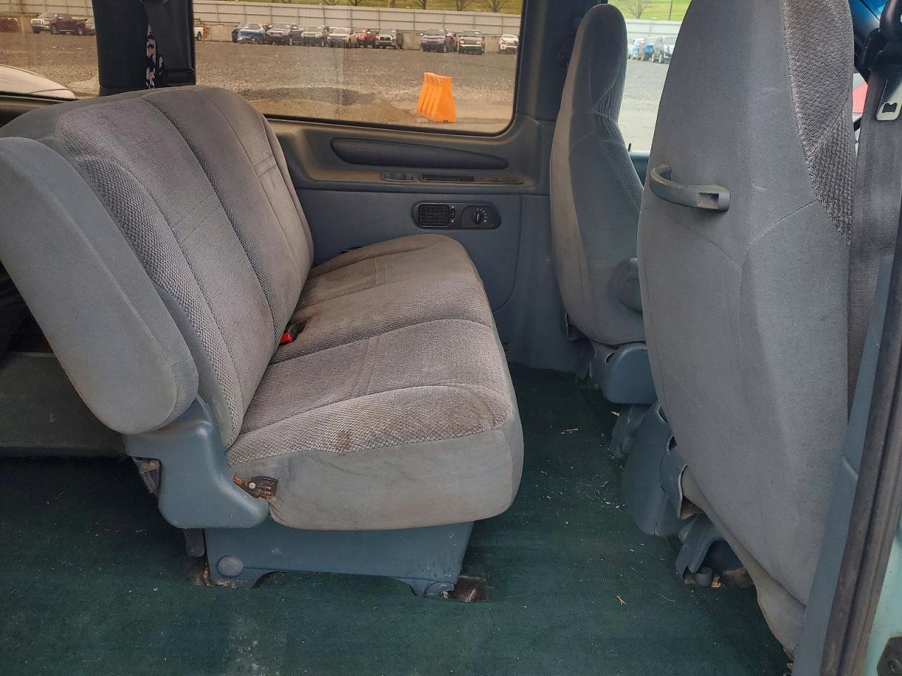 1995 Ford Windstar Wagon Turquoise vin: 2FMDA5145SBC44236