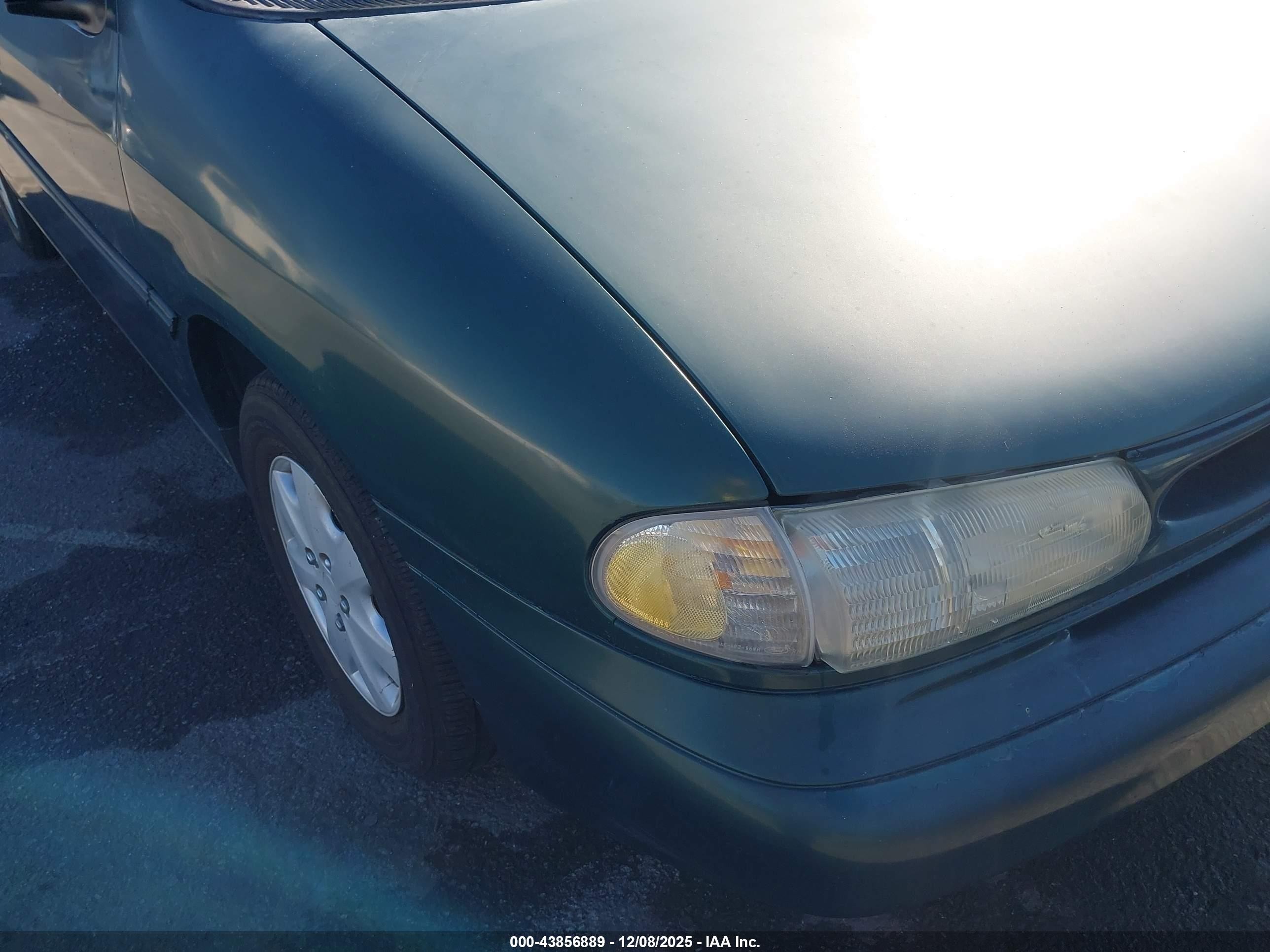 1995 Ford Windstar Wagon Green vin: 2FMDA5147SBC15997