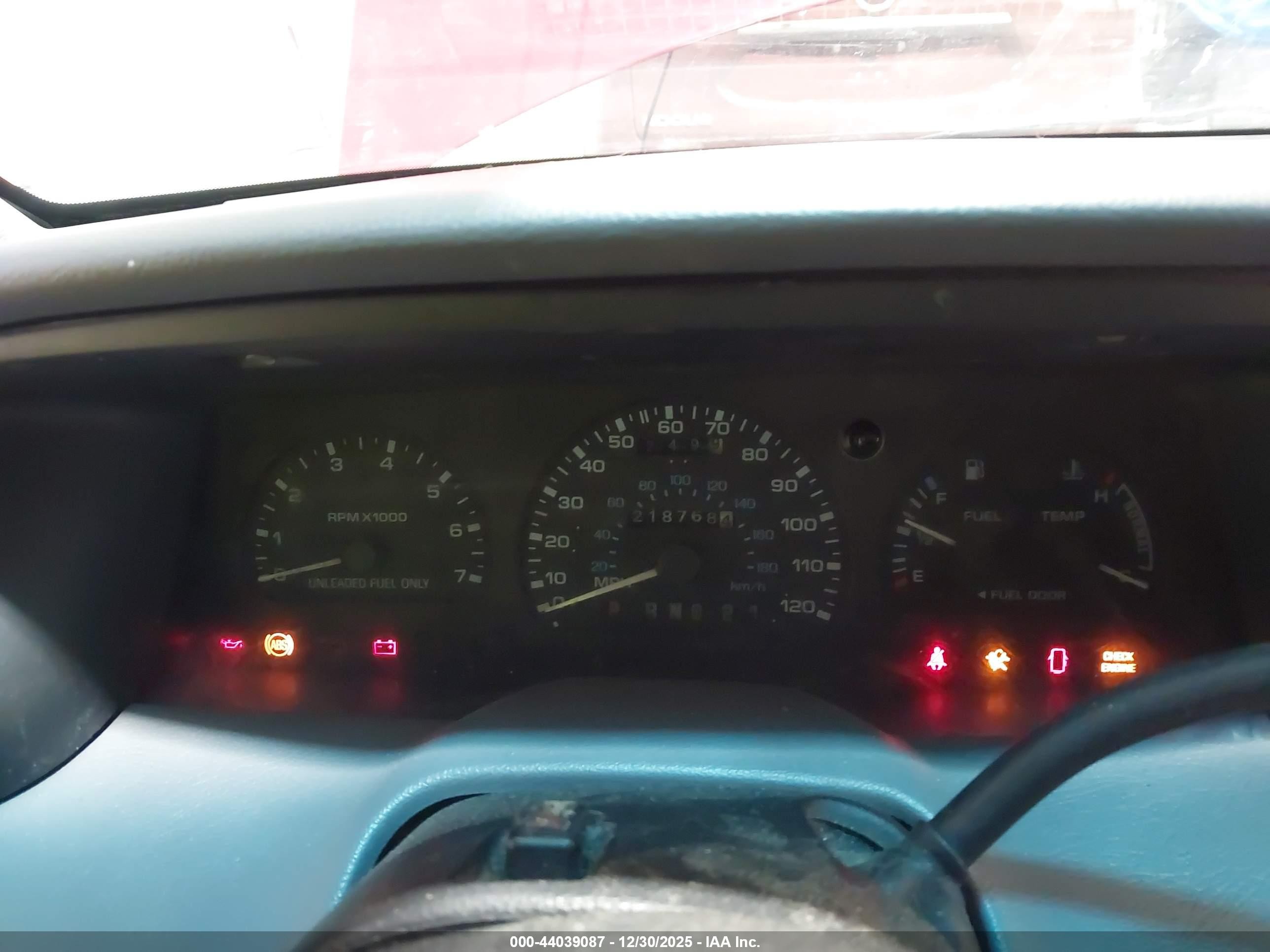 1995 Ford Windstar Wagon Red vin: 2FMDA514XSBA88579
