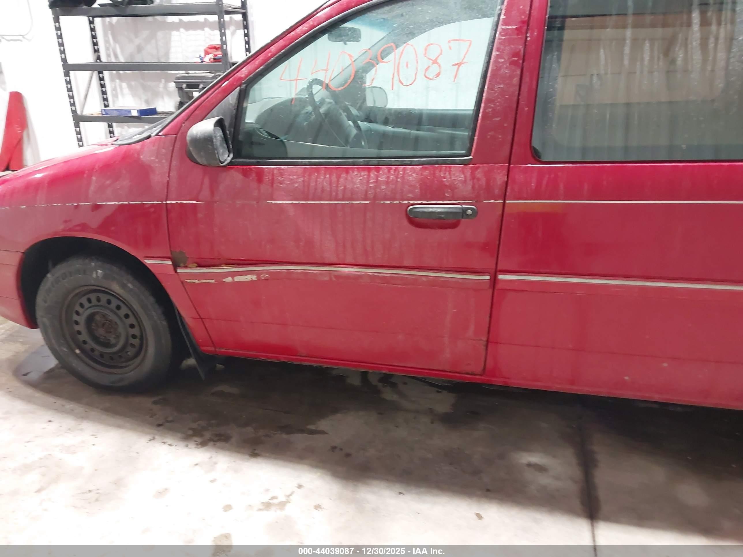 1995 Ford Windstar Wagon Red vin: 2FMDA514XSBA88579