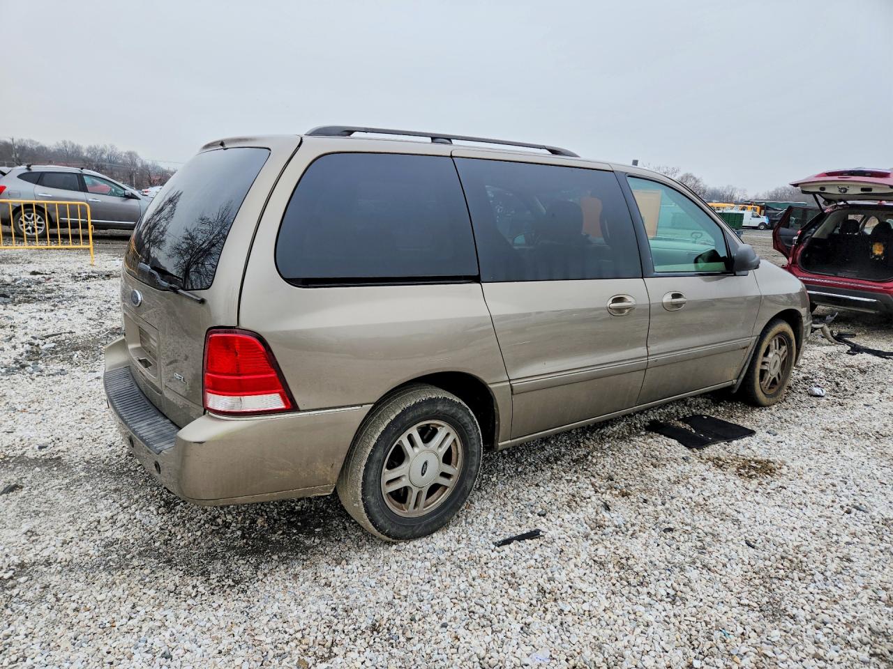 2004 Ford Freestar Beige vin: 2FMDA52244BA48286