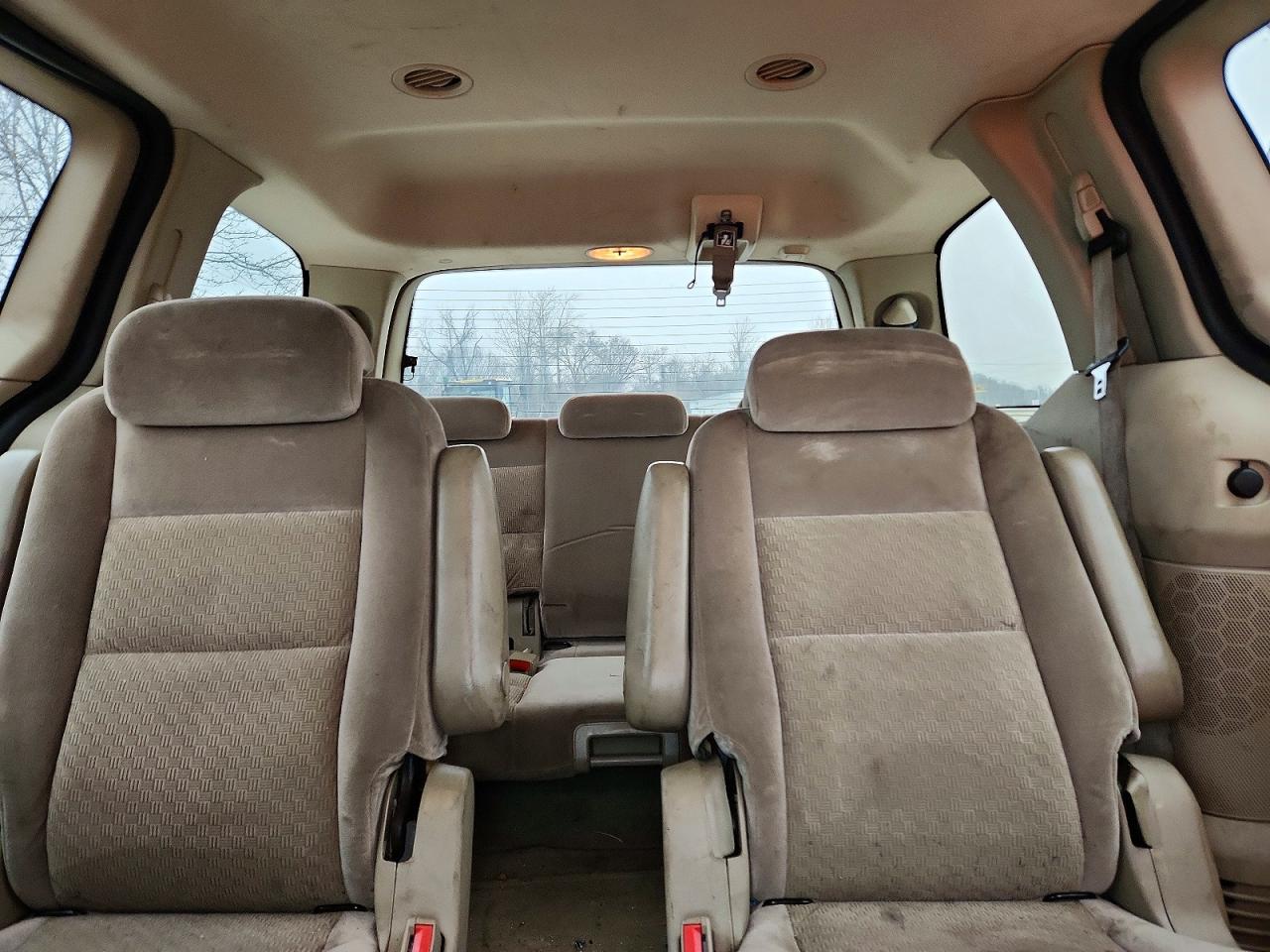2004 Ford Freestar Beige vin: 2FMDA52244BA48286