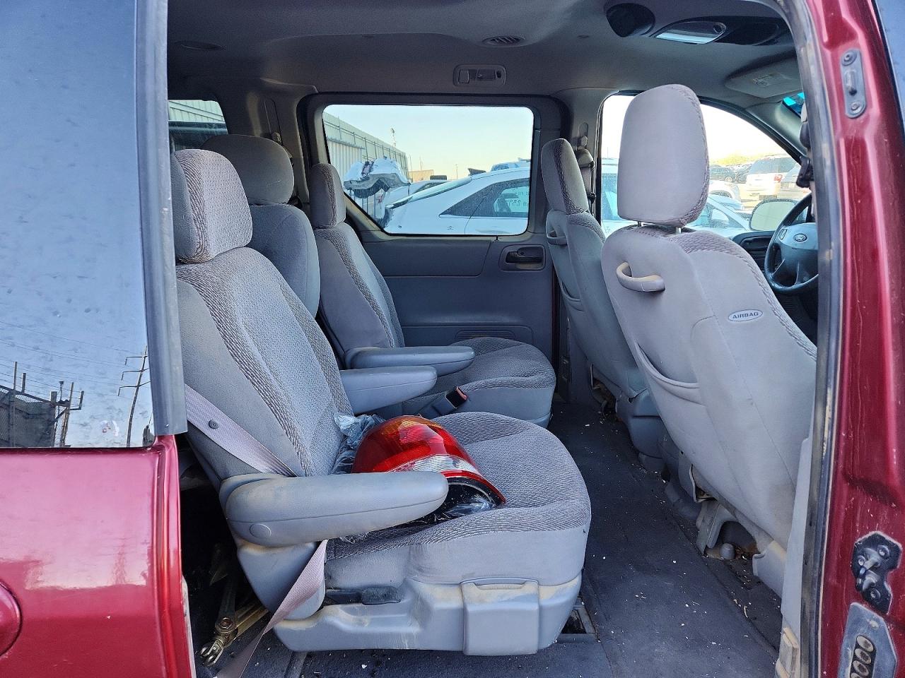 2002 Ford Windstar Se Red vin: 2FMDA52412BA83463