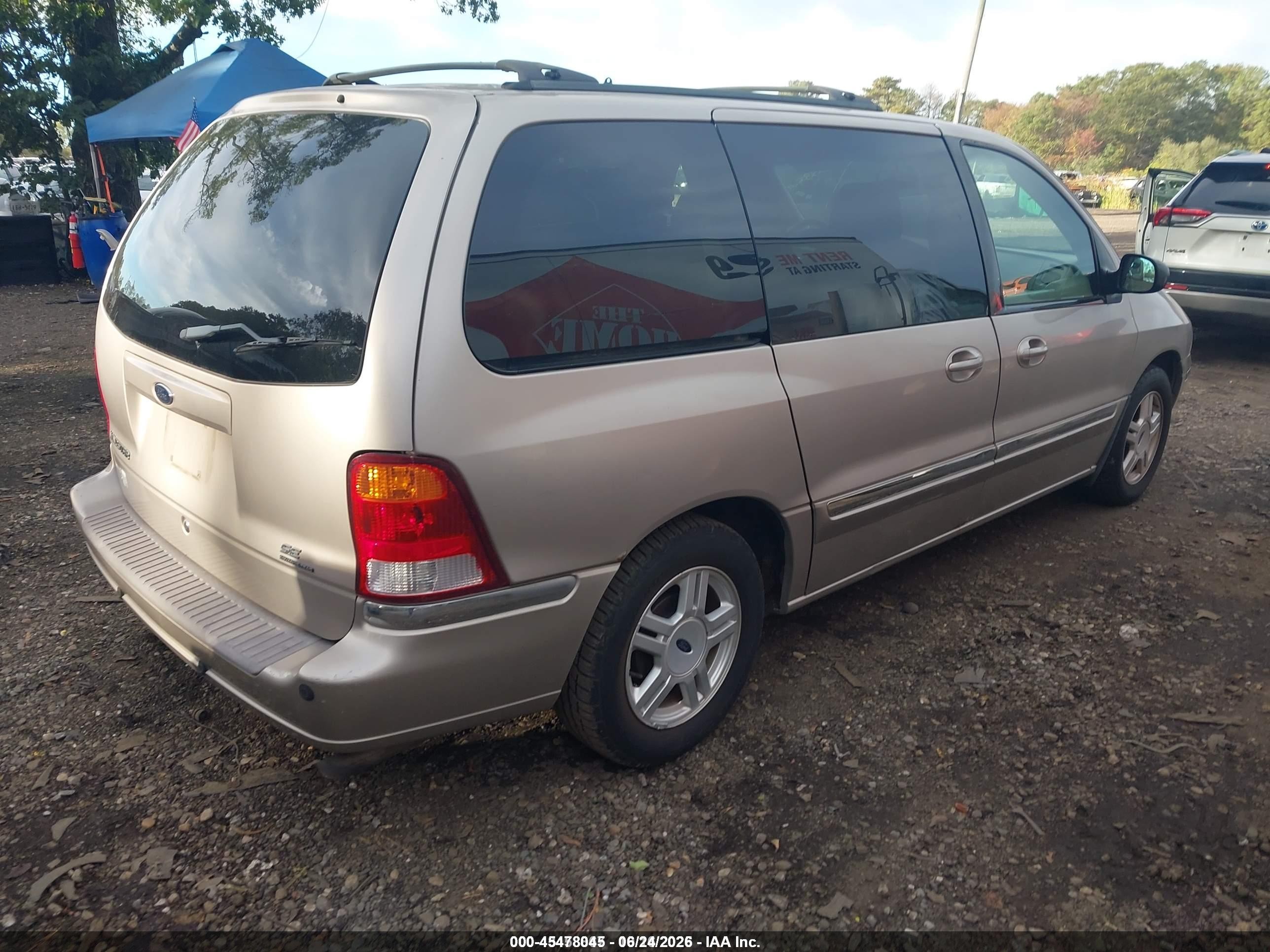 2003 Ford Windstar Se Gold vin: 2FMDA52433BB51733