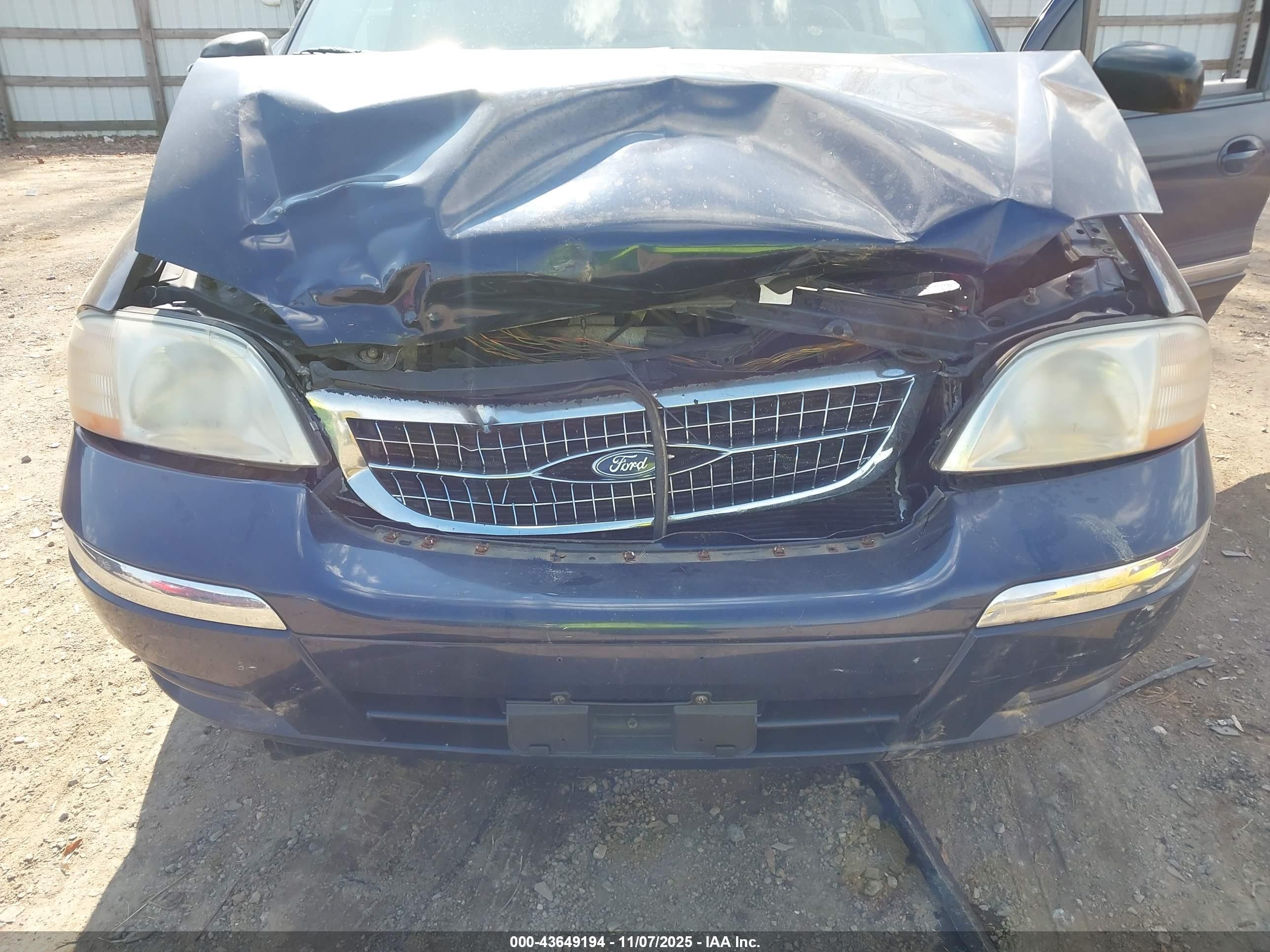 2000 Ford Windstar Se Blue vin: 2FMDA5248YBB89143