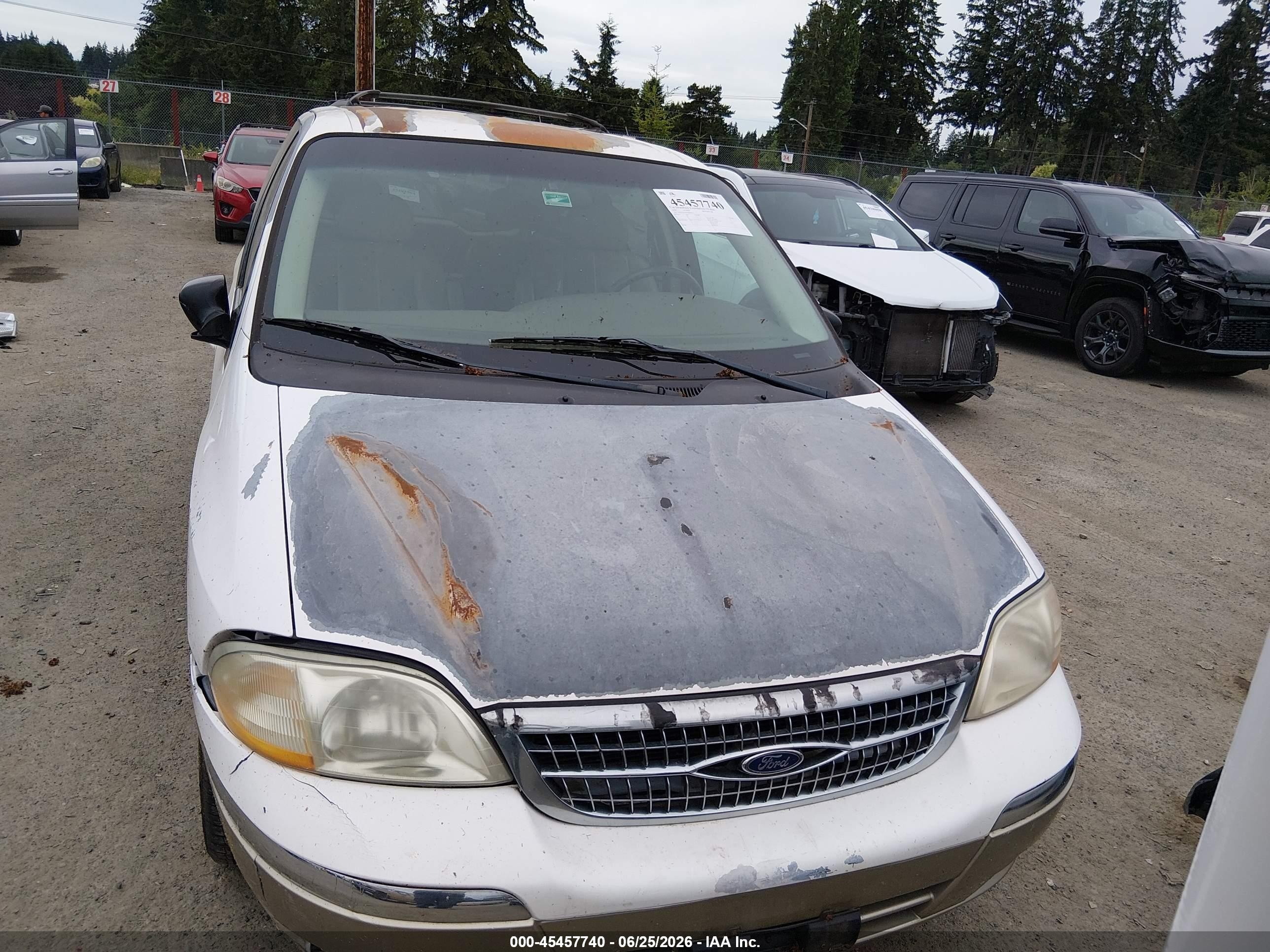 2000 Ford Windstar Limited/sel White vin: 2FMDA5340YBB48116