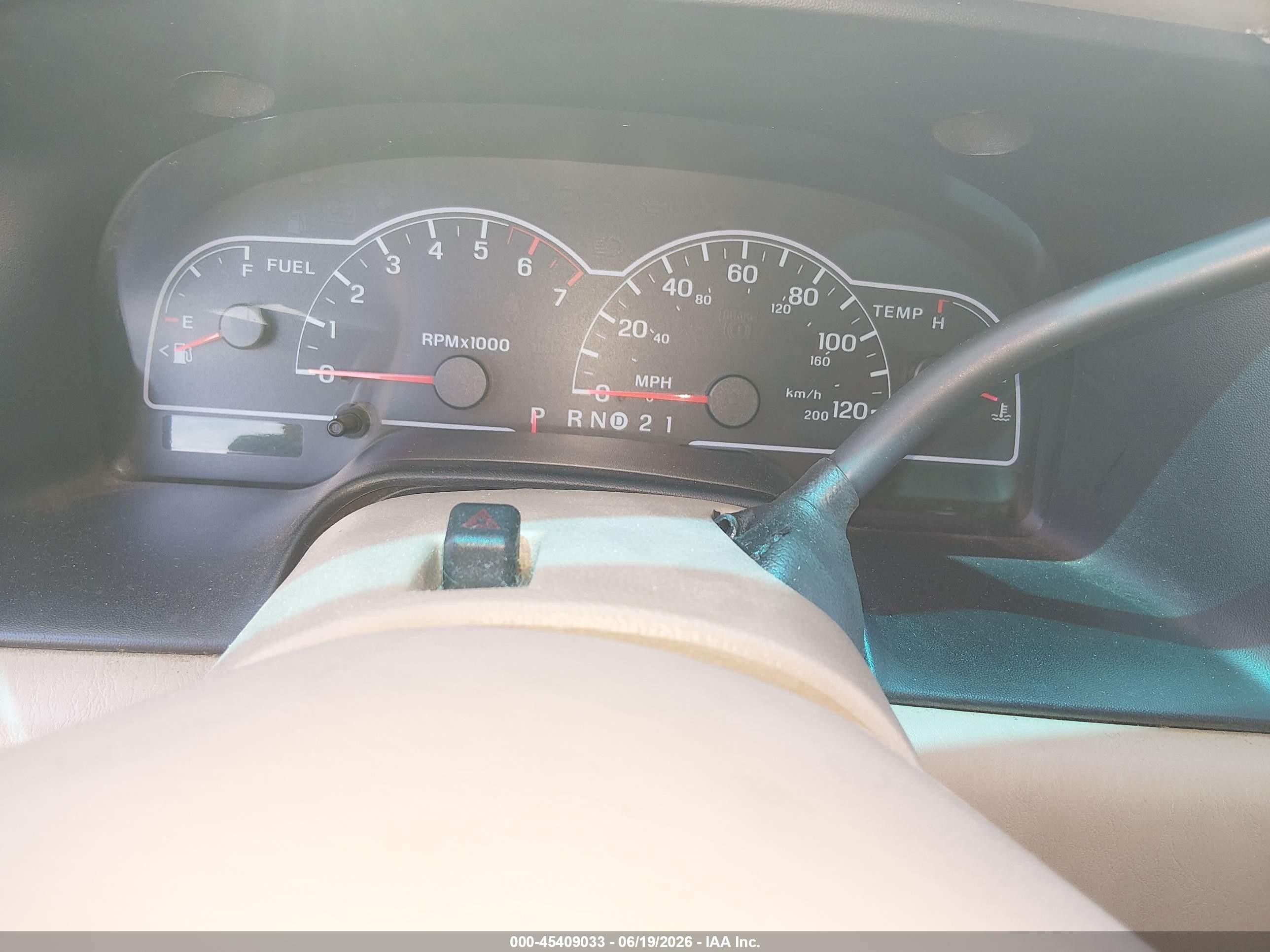 2001 Ford Windstar Sel White vin: 2FMDA53441BA03571