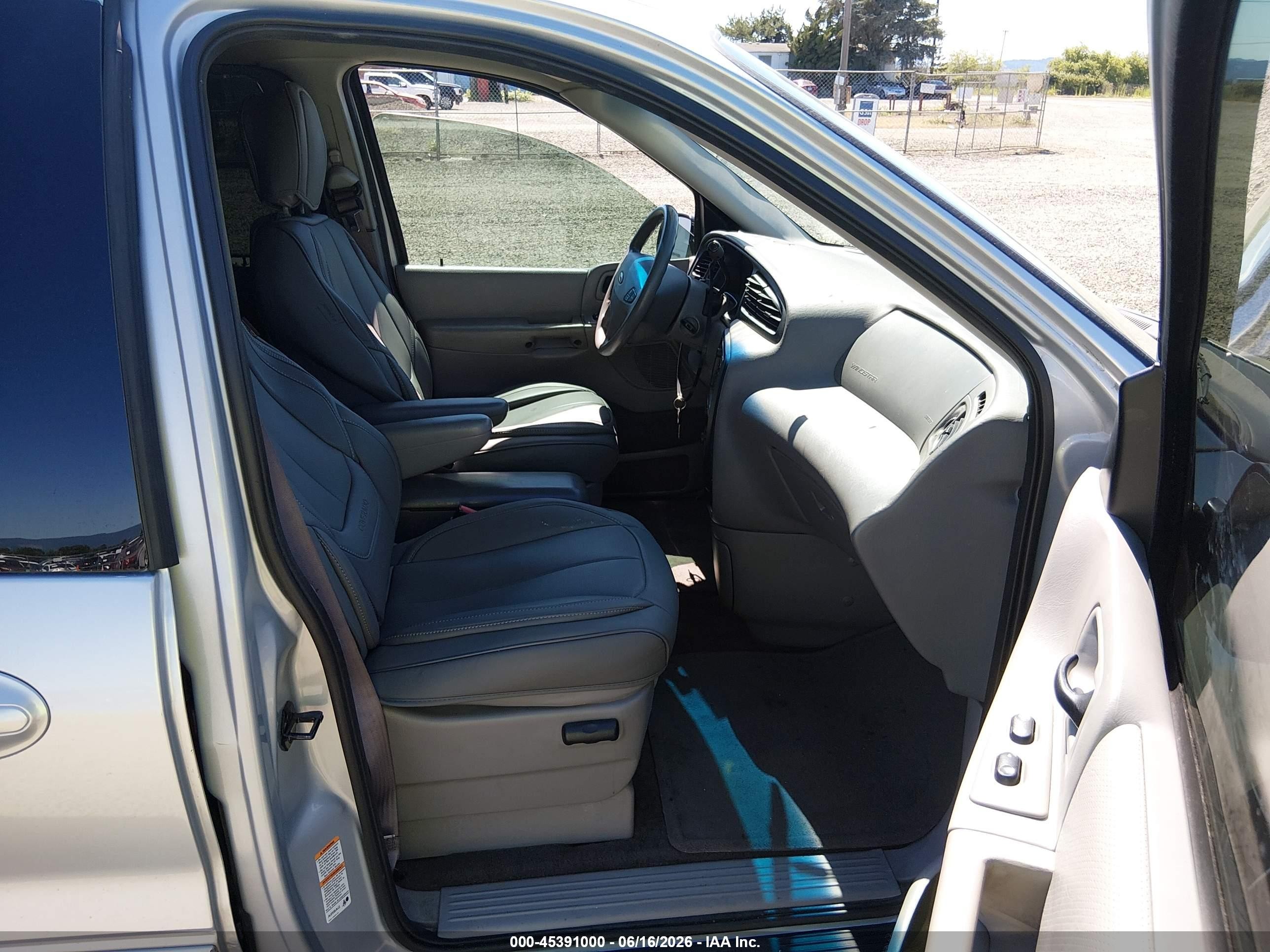 2001 Ford Windstar Se Sport Silver vin: 2FMDA57421BA40399