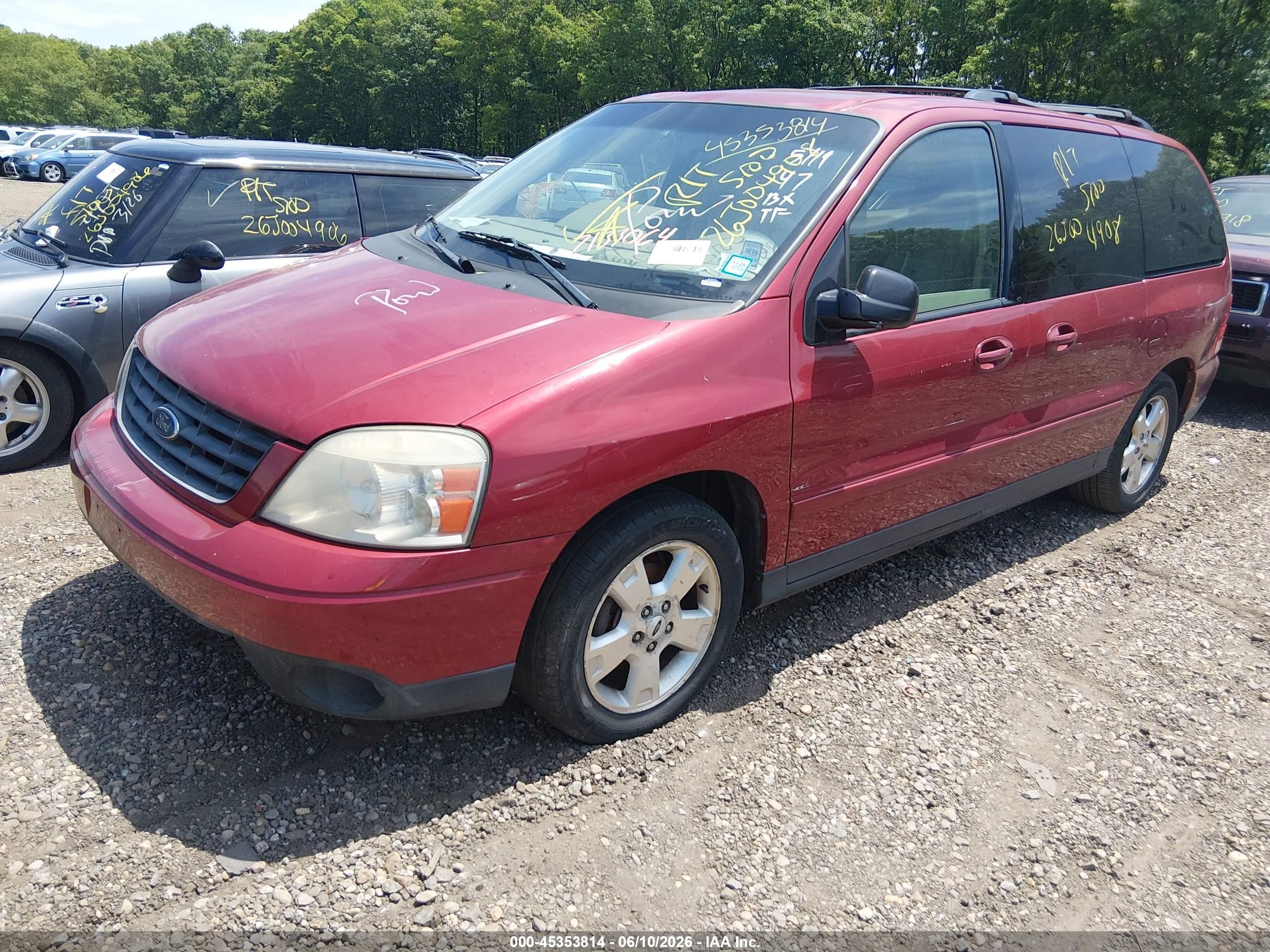2004 Ford Freestar Ses Red vin: 2FMDA57644BA76231