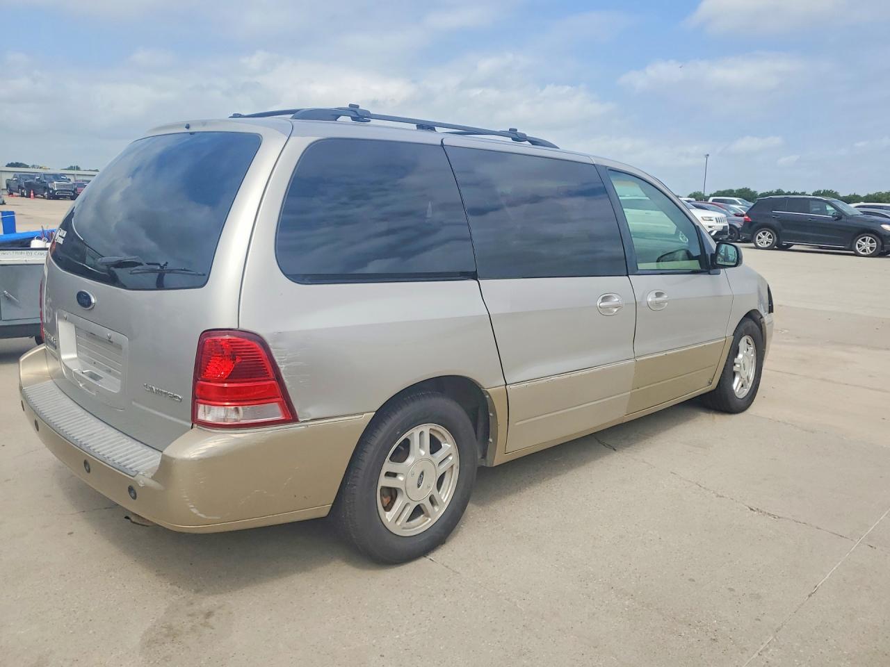 2004 Ford Freestar Limited Tan vin: 2FMDA58214BA61875