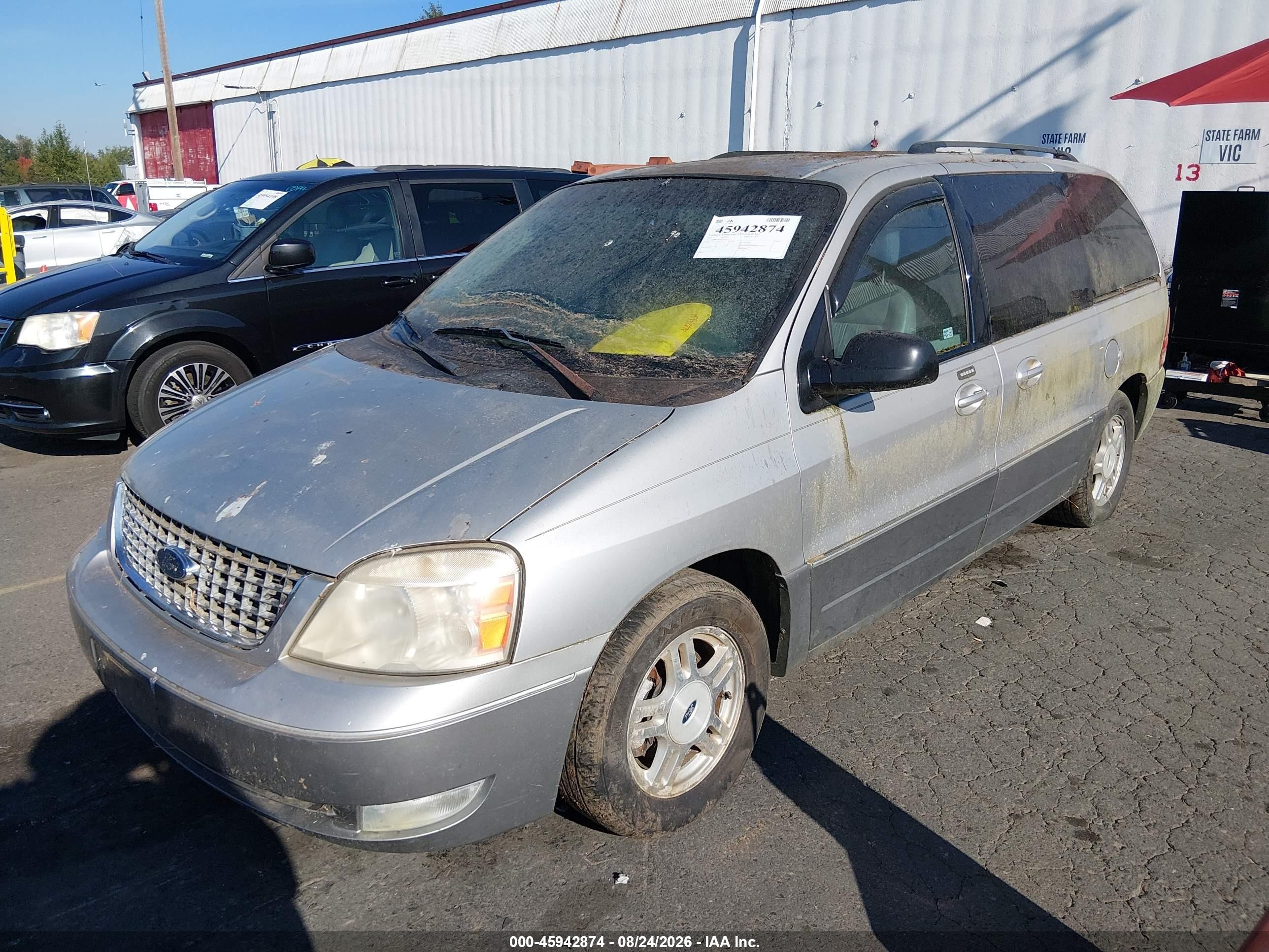 2005 Ford Freestar Limited Silver vin: 2FMDA58265BA05335