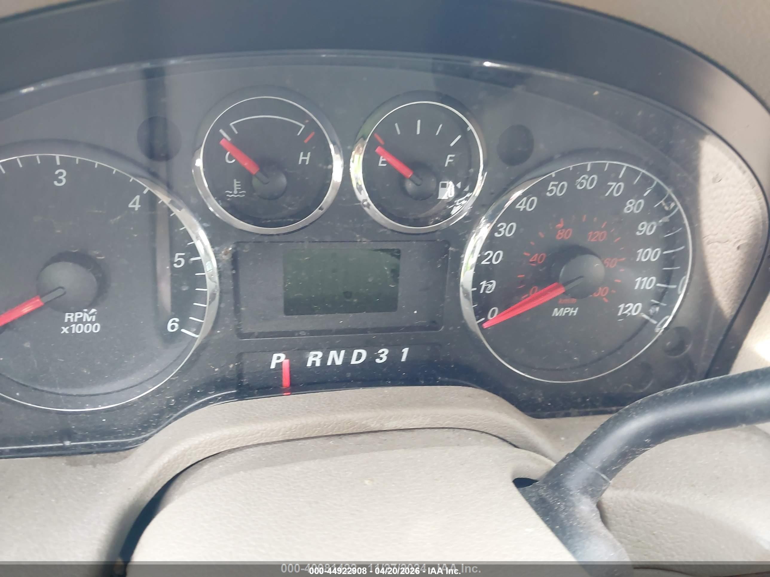 2004 Ford Freestar Limited White vin: 2FMDA58294BA36898