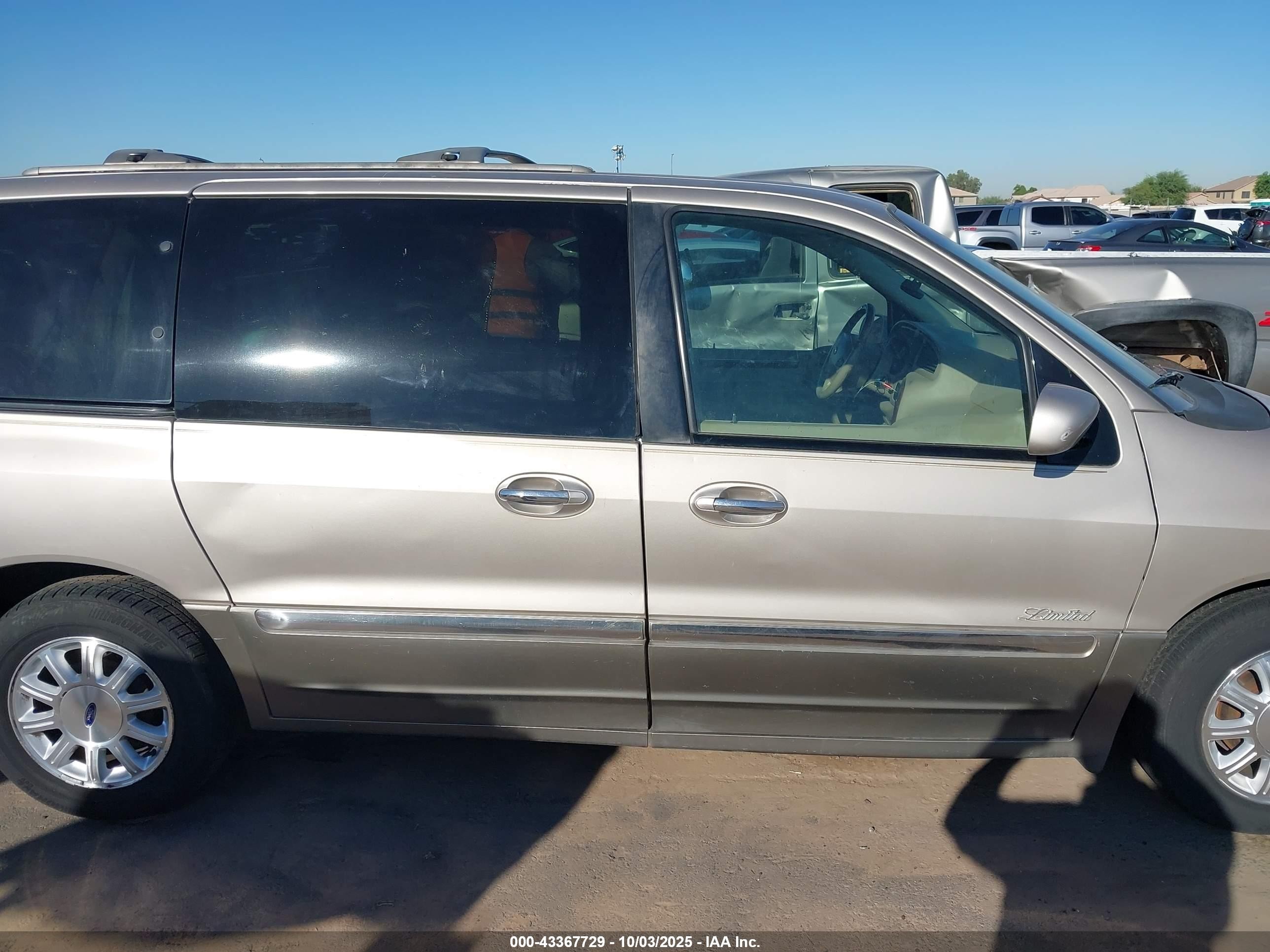 2001 Ford Windstar Limited Gold vin: 2FMDA58451BB04434