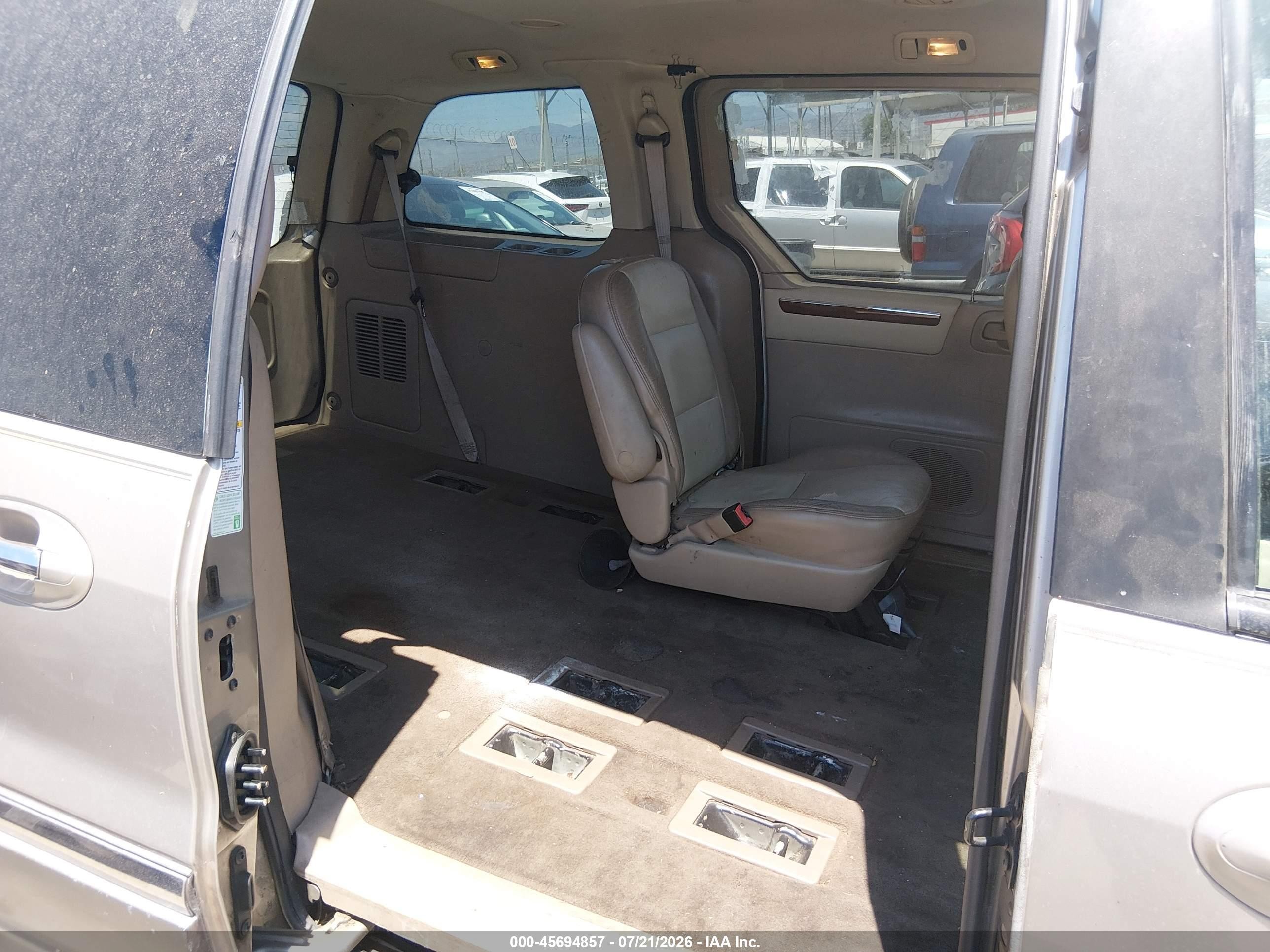 2002 Ford Windstar Limited Gold vin: 2FMDA58492BB15437