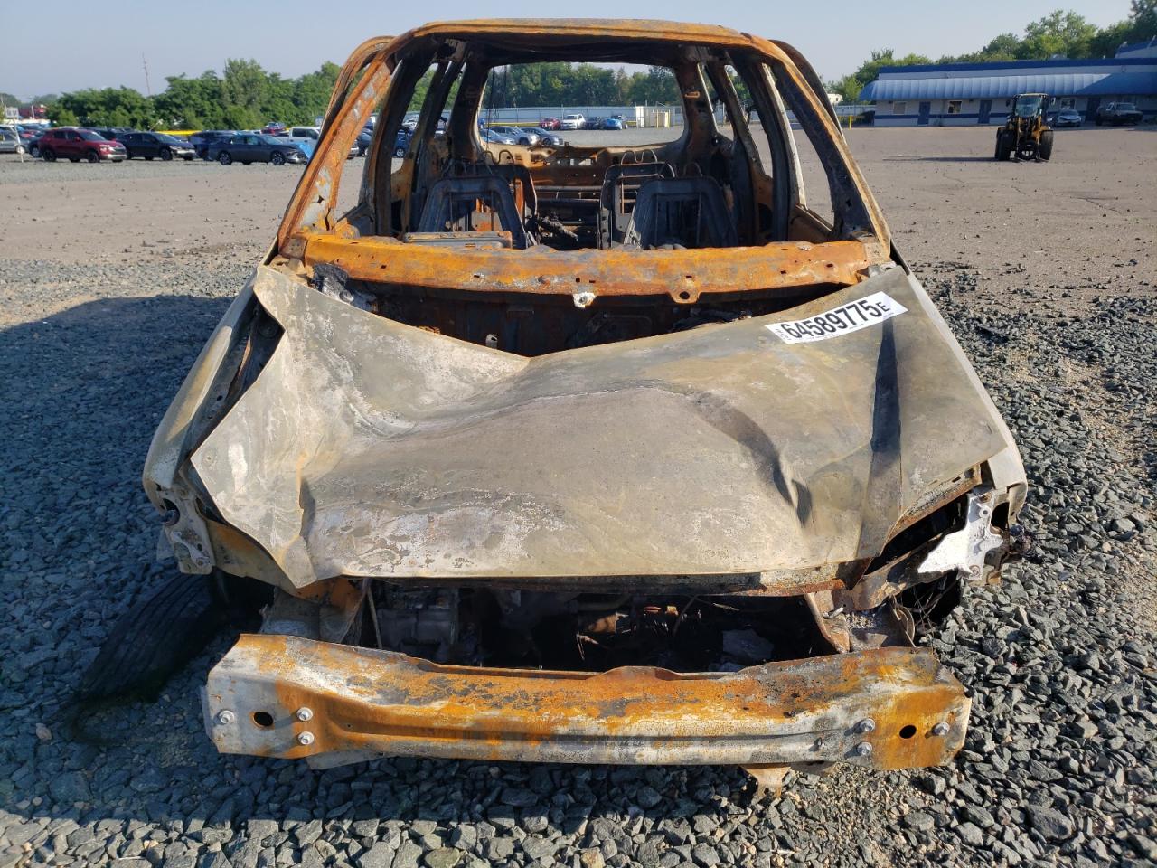 2001 Ford Windstar Limited Burn vin: 2FMDA584X1BB87830