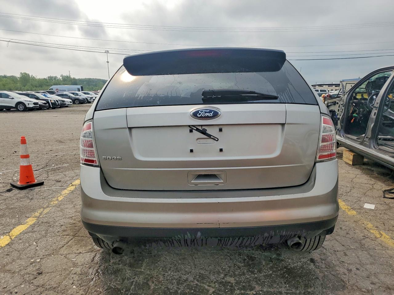 2008 Ford Edge Se Silver vin: 2FMDK36C08BB15072