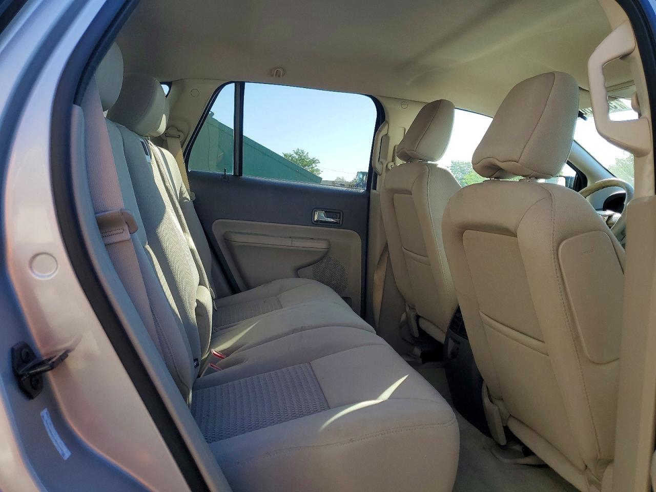 2009 Ford Edge Silver vin: 2FMDK36C39BA45312