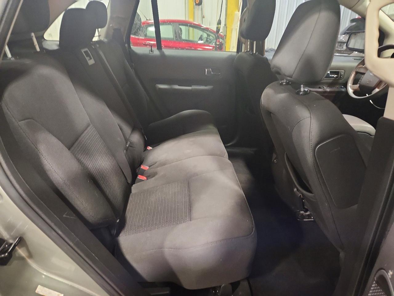 2008 Ford Edge Se Silver vin: 2FMDK36C68BB28702