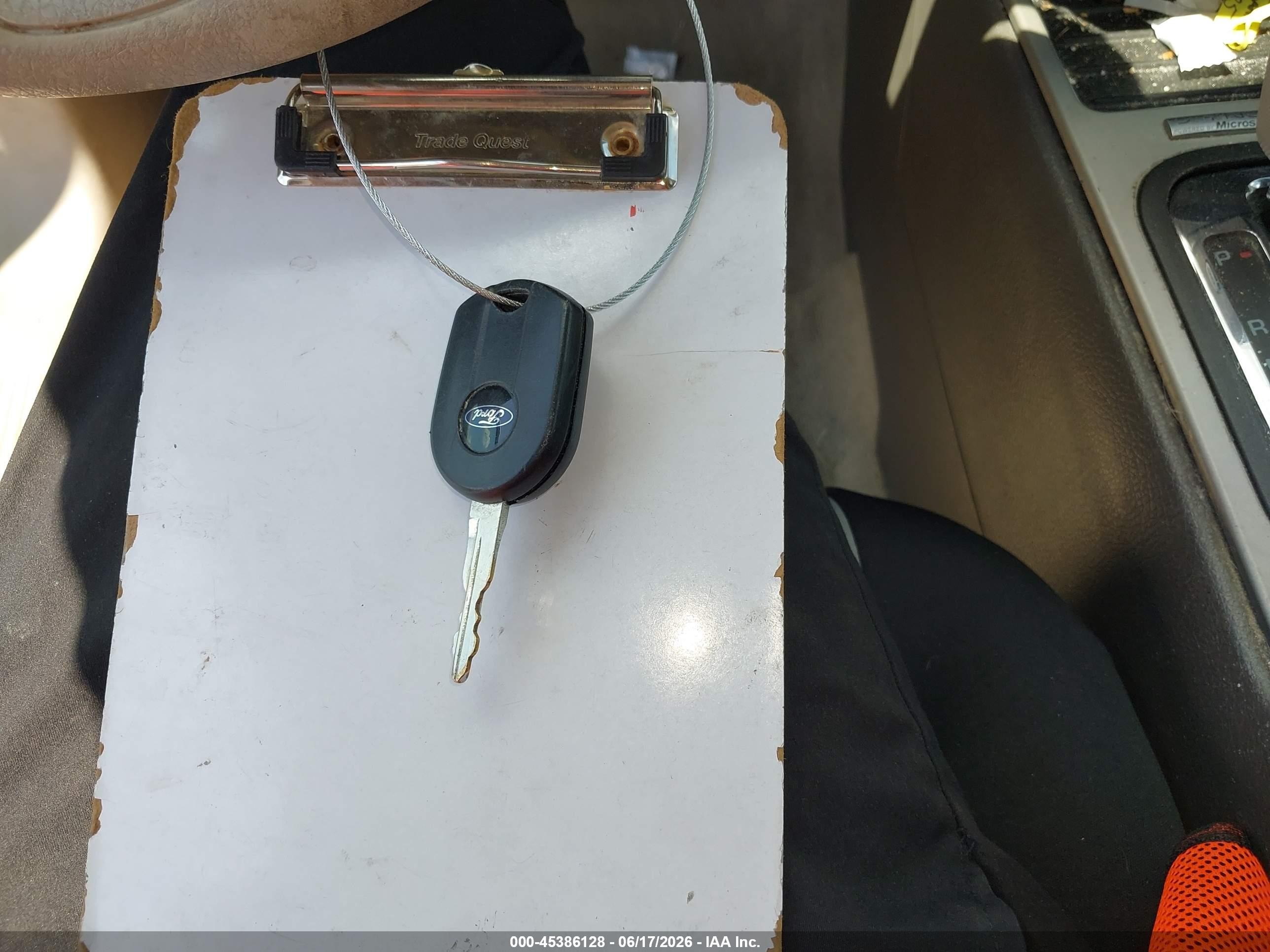 2008 Ford Edge Se Серый vin: 2FMDK36C68BB46875
