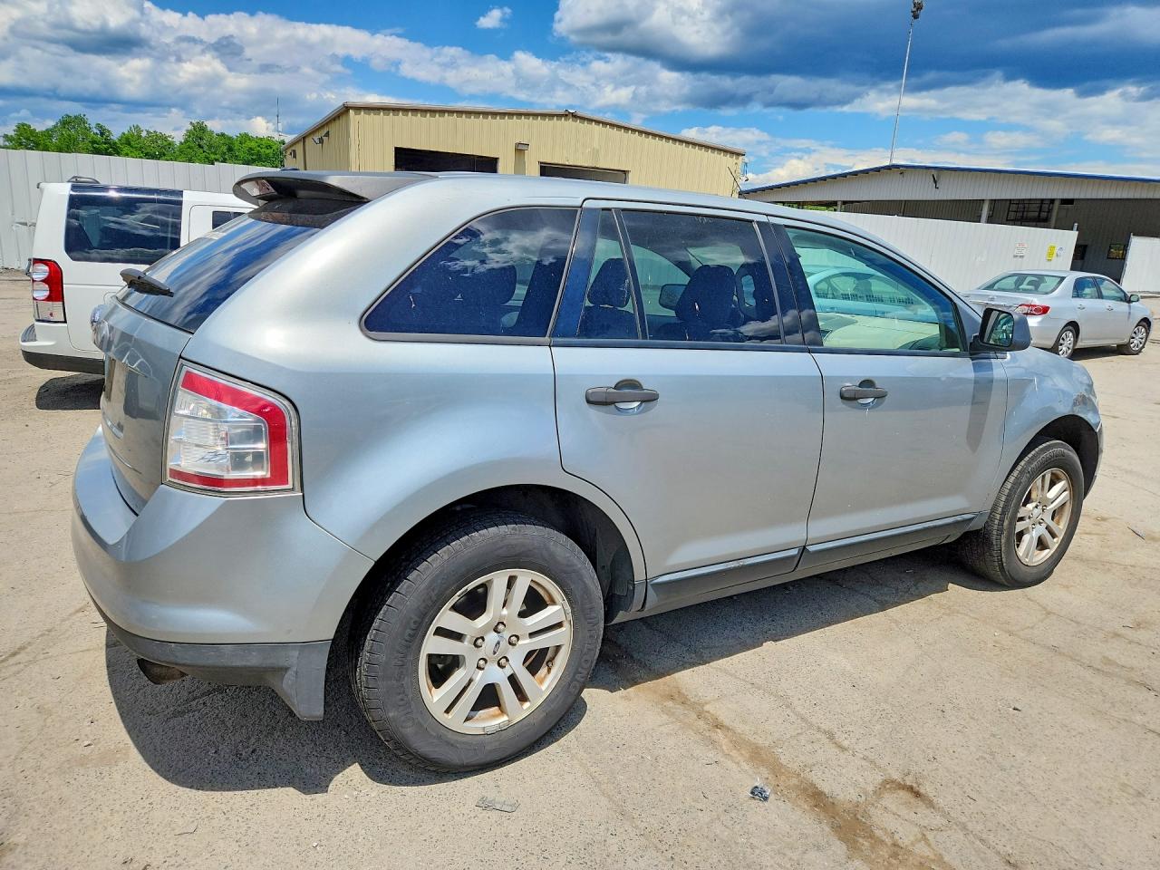 2007 Ford Edge Se Silver vin: 2FMDK36CX7BA72276