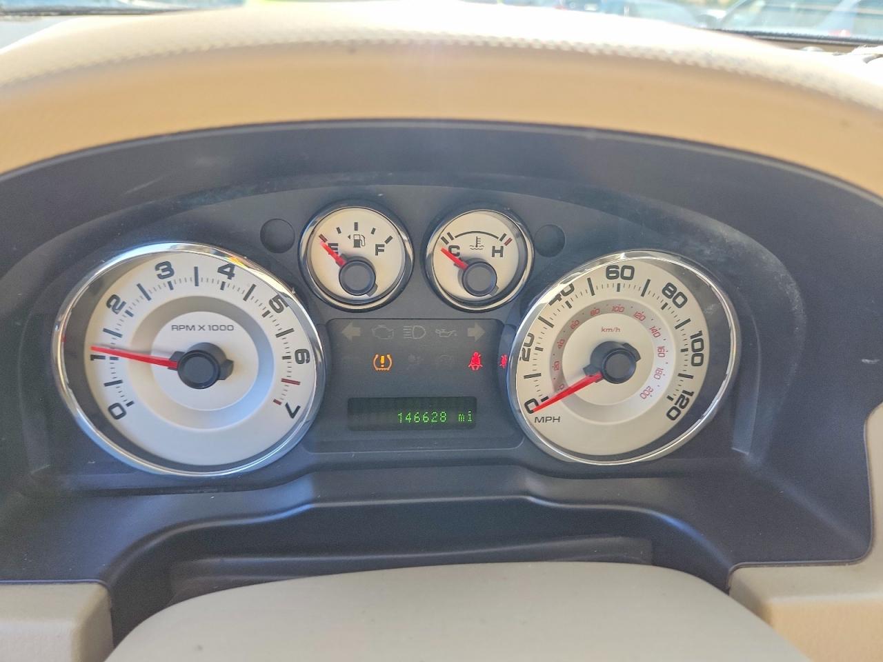 2007 Ford Edge Cream vin: 2FMDK38C07BA79511