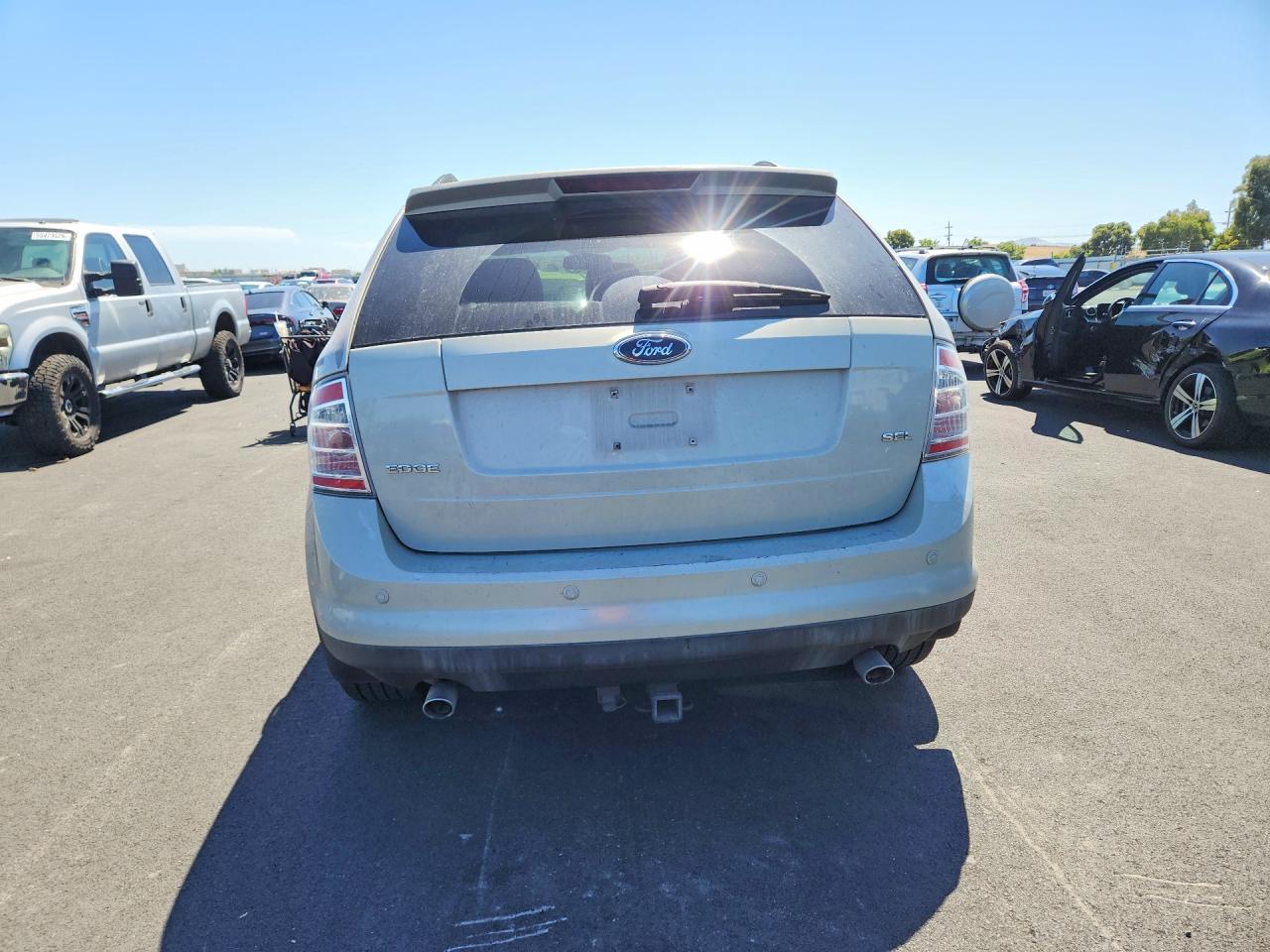 2007 Ford Edge Cream vin: 2FMDK38C07BA79511
