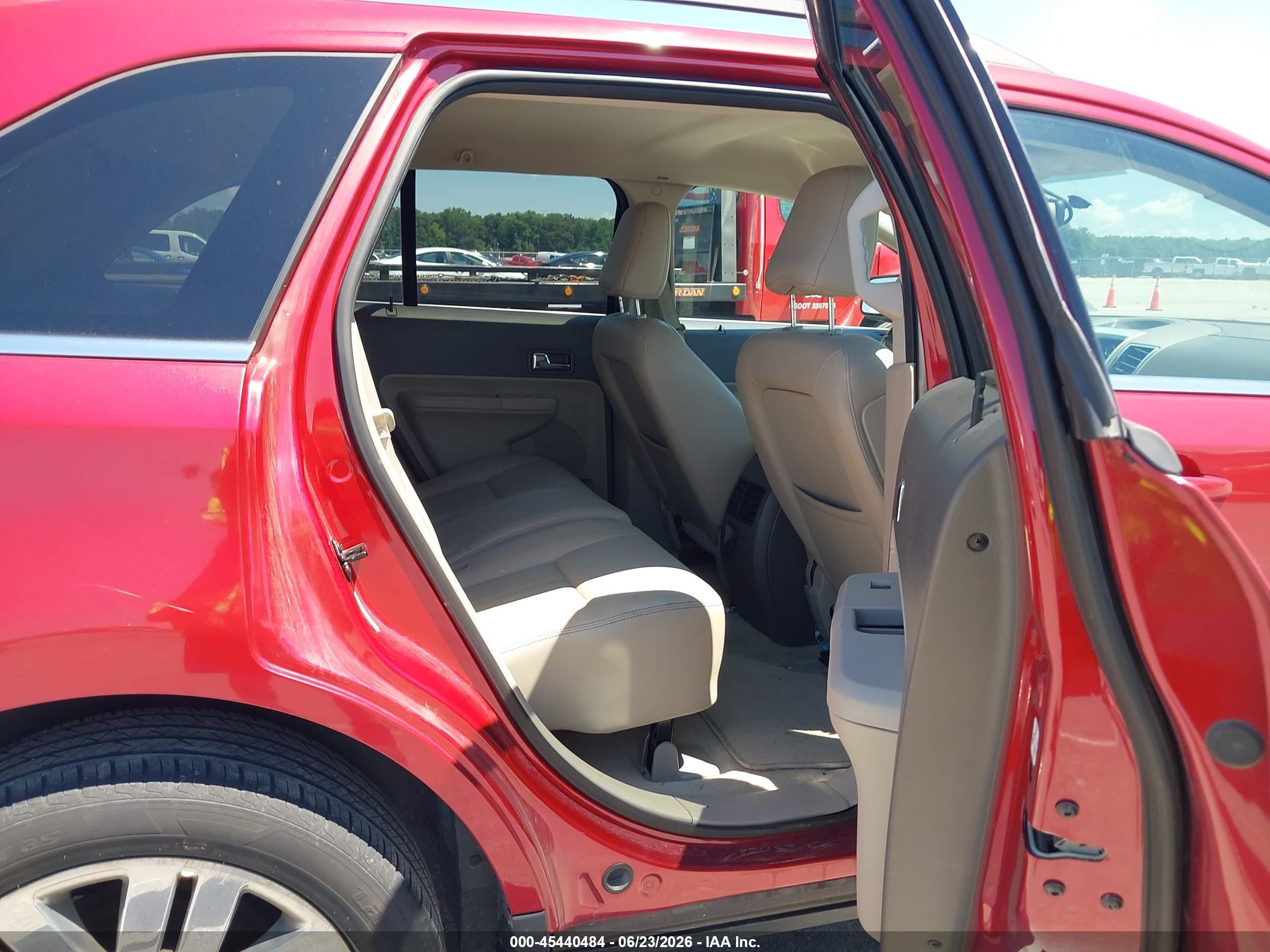 2008 Ford Edge Limited Red vin: 2FMDK39C18BB07283