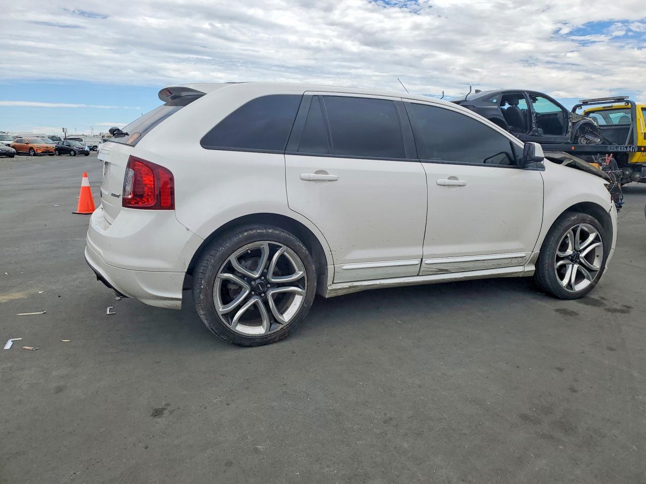 2011 Ford Edge Sport White vin: 2FMDK3AK4BBA53648