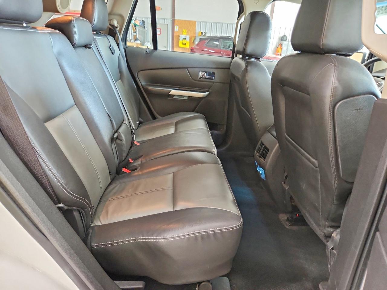 2013 Ford Edge Sport White vin: 2FMDK3AK9DBE33636