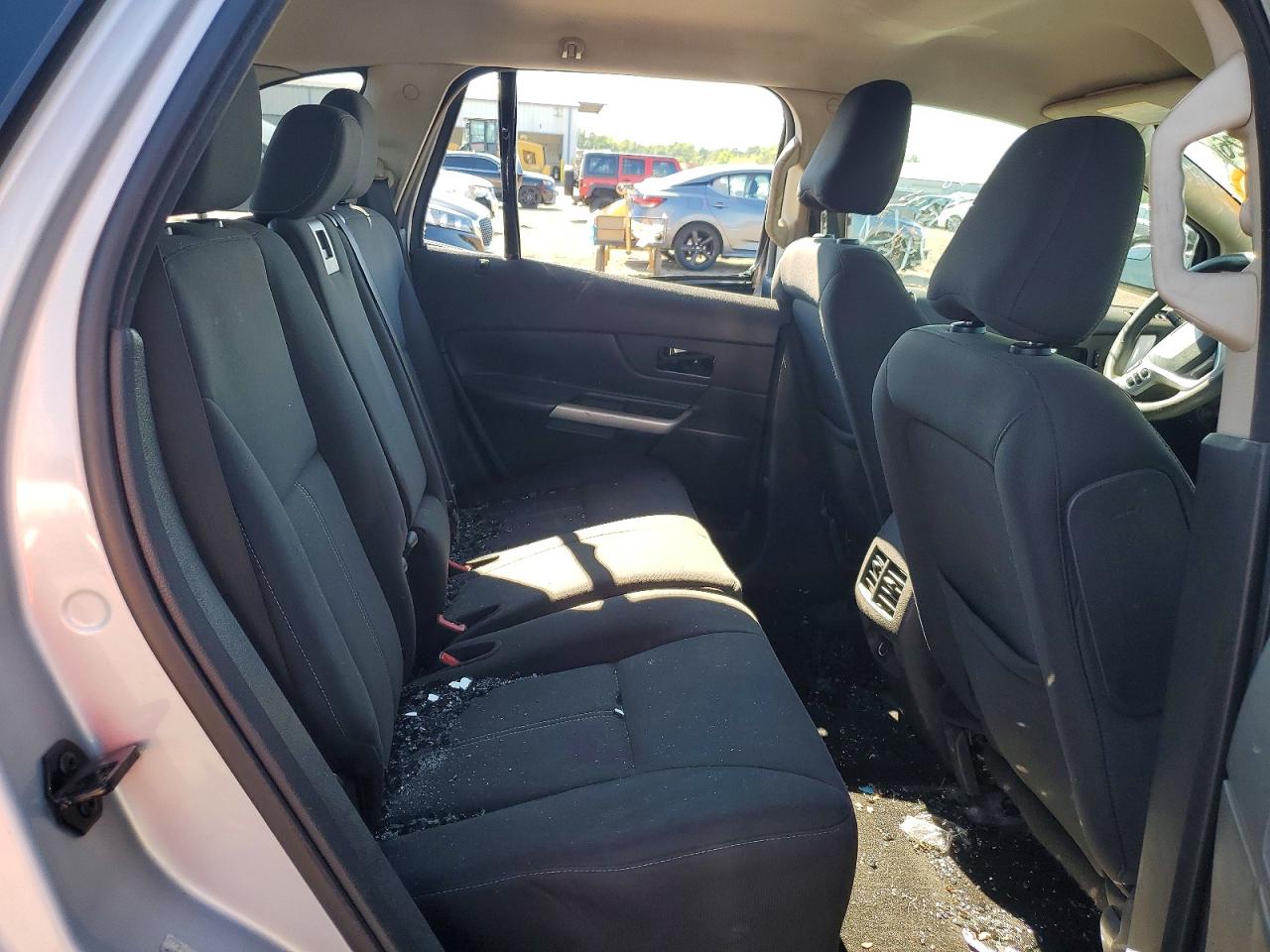2012 Ford Edge Se Silver vin: 2FMDK3G90CBA11774