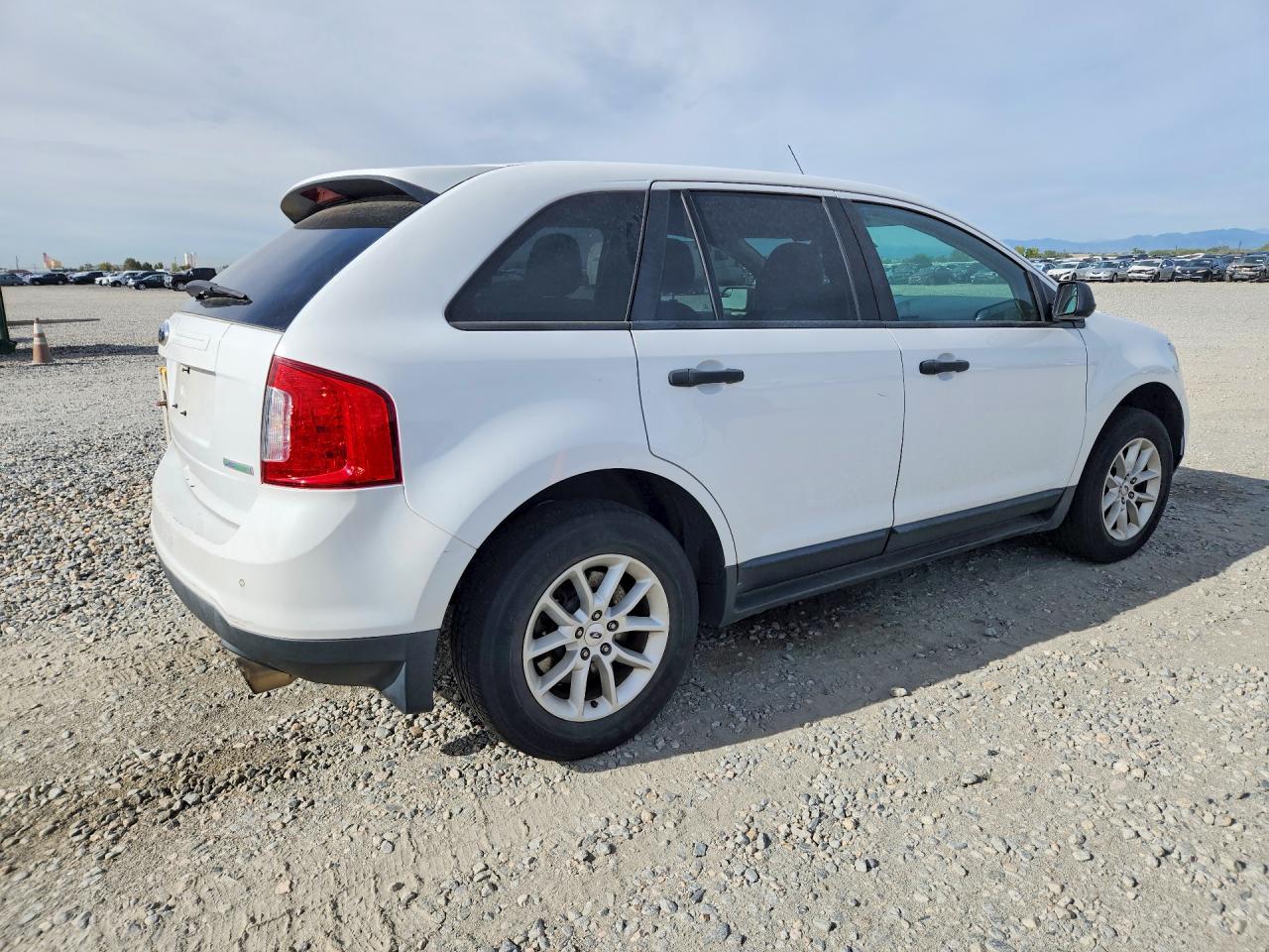 2014 Ford Edge Se White vin: 2FMDK3G90EBA78071