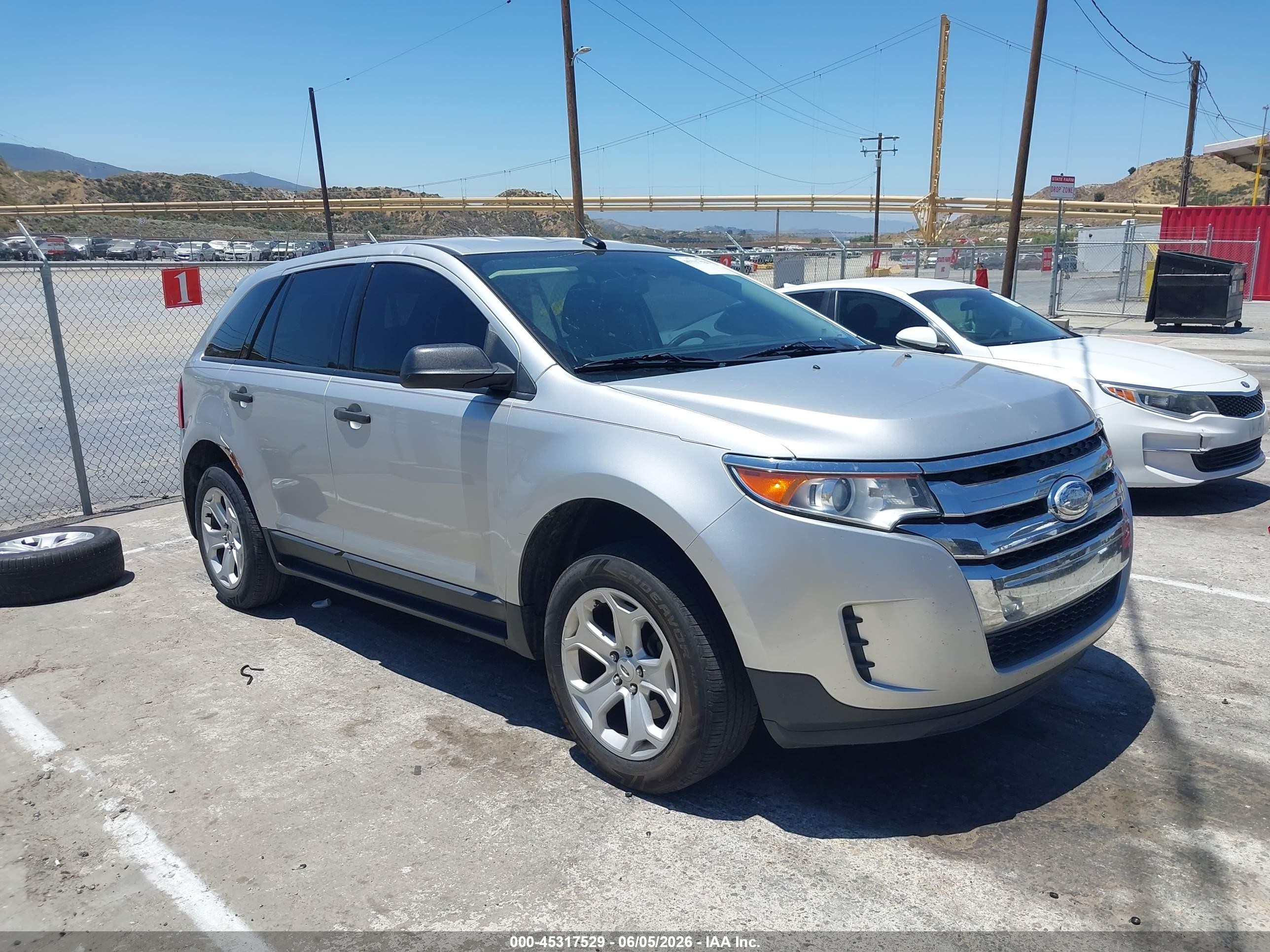 2014 Ford Edge Se Silver vin: 2FMDK3G92EBA47565