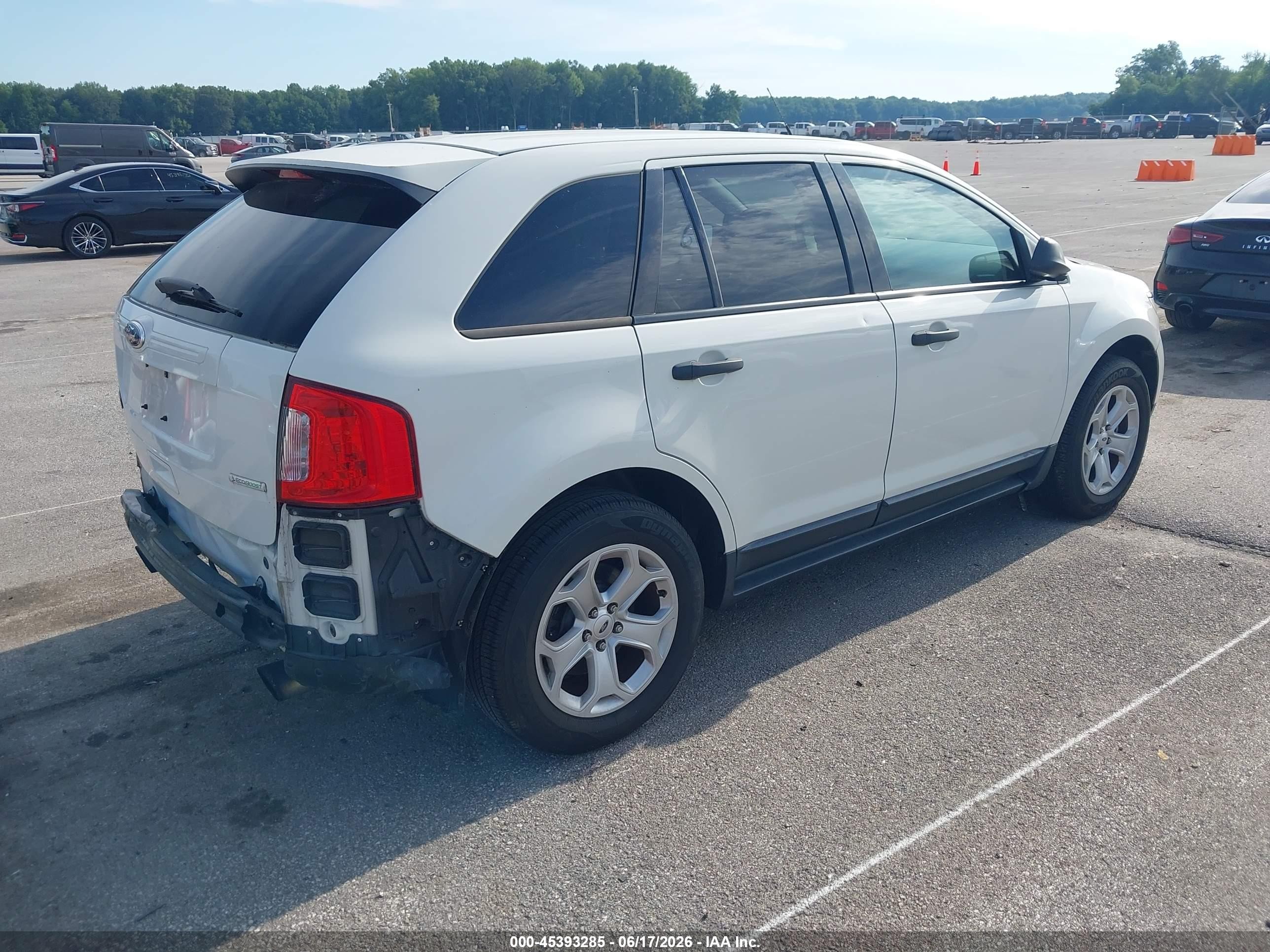 2013 Ford Edge Se White vin: 2FMDK3G93DBA04402