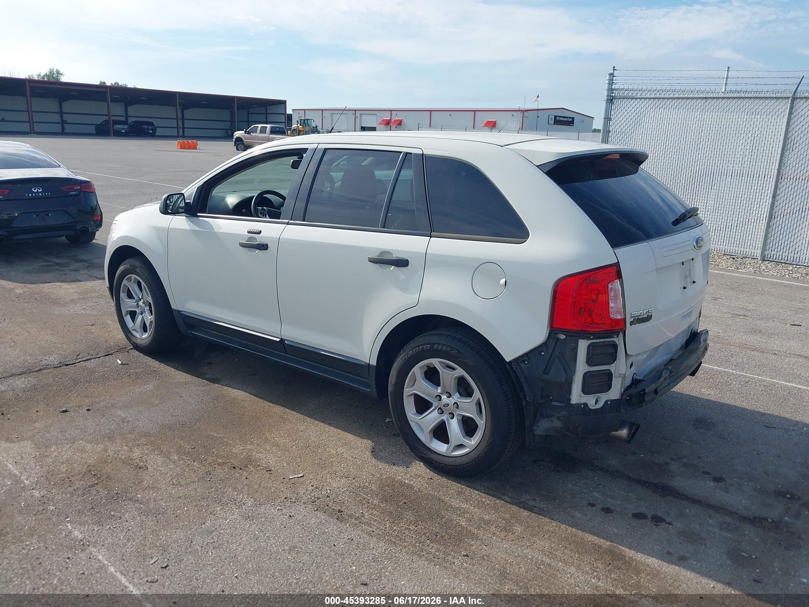 2013 Ford Edge Se White vin: 2FMDK3G93DBA04402