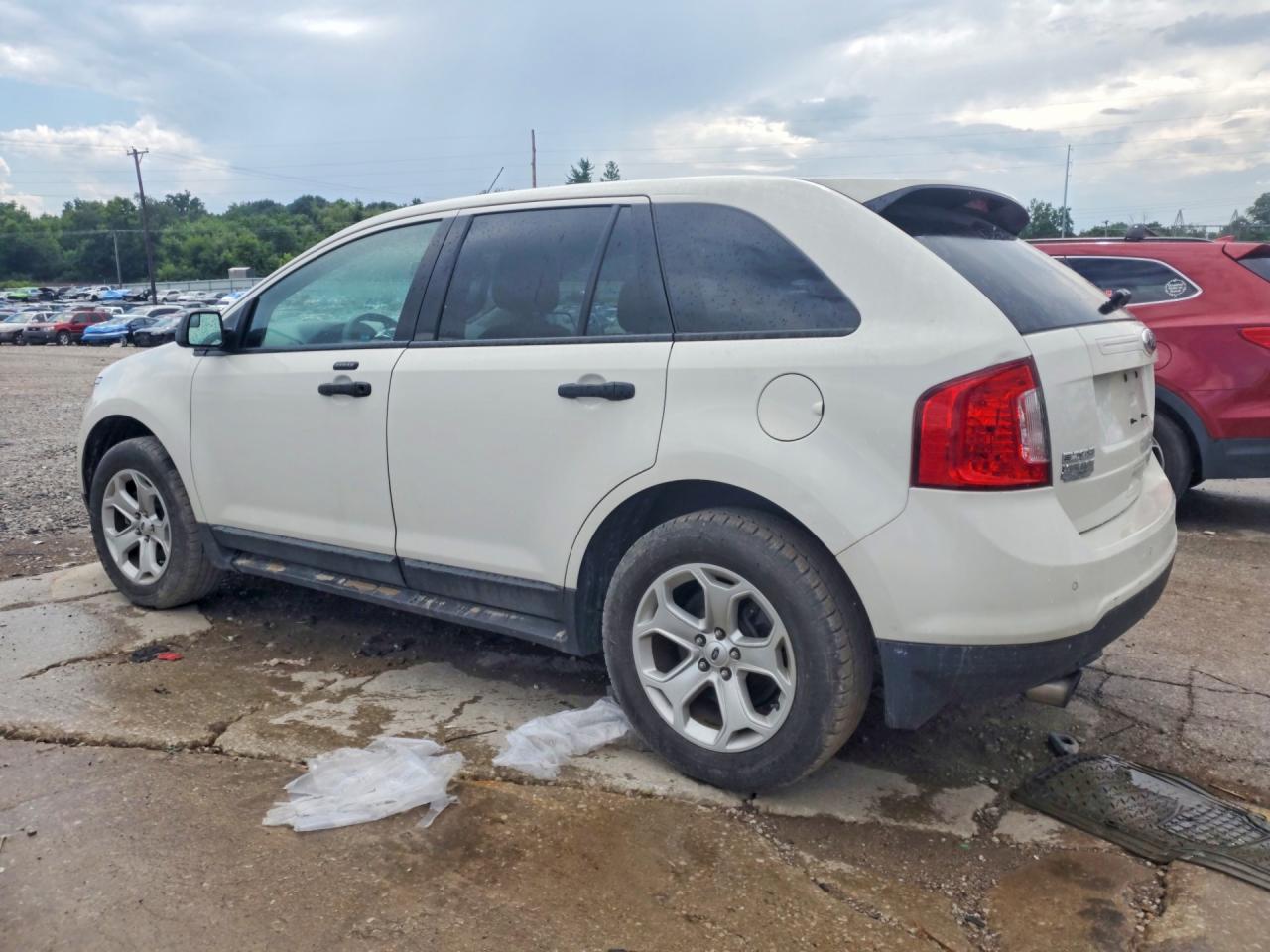 2013 Ford Edge Se White vin: 2FMDK3G93DBE32180