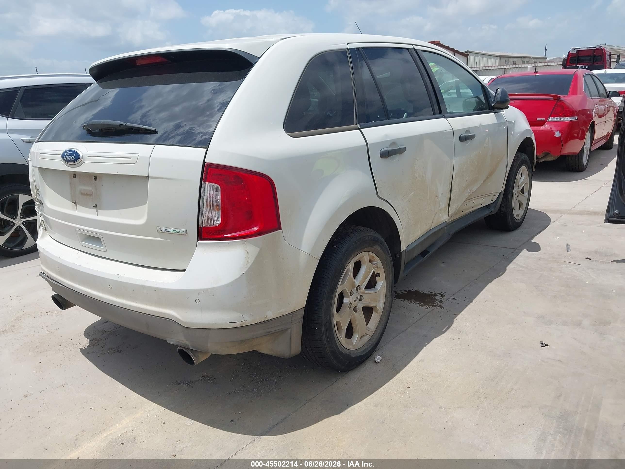2012 Ford Edge Se White vin: 2FMDK3G95CBA07929