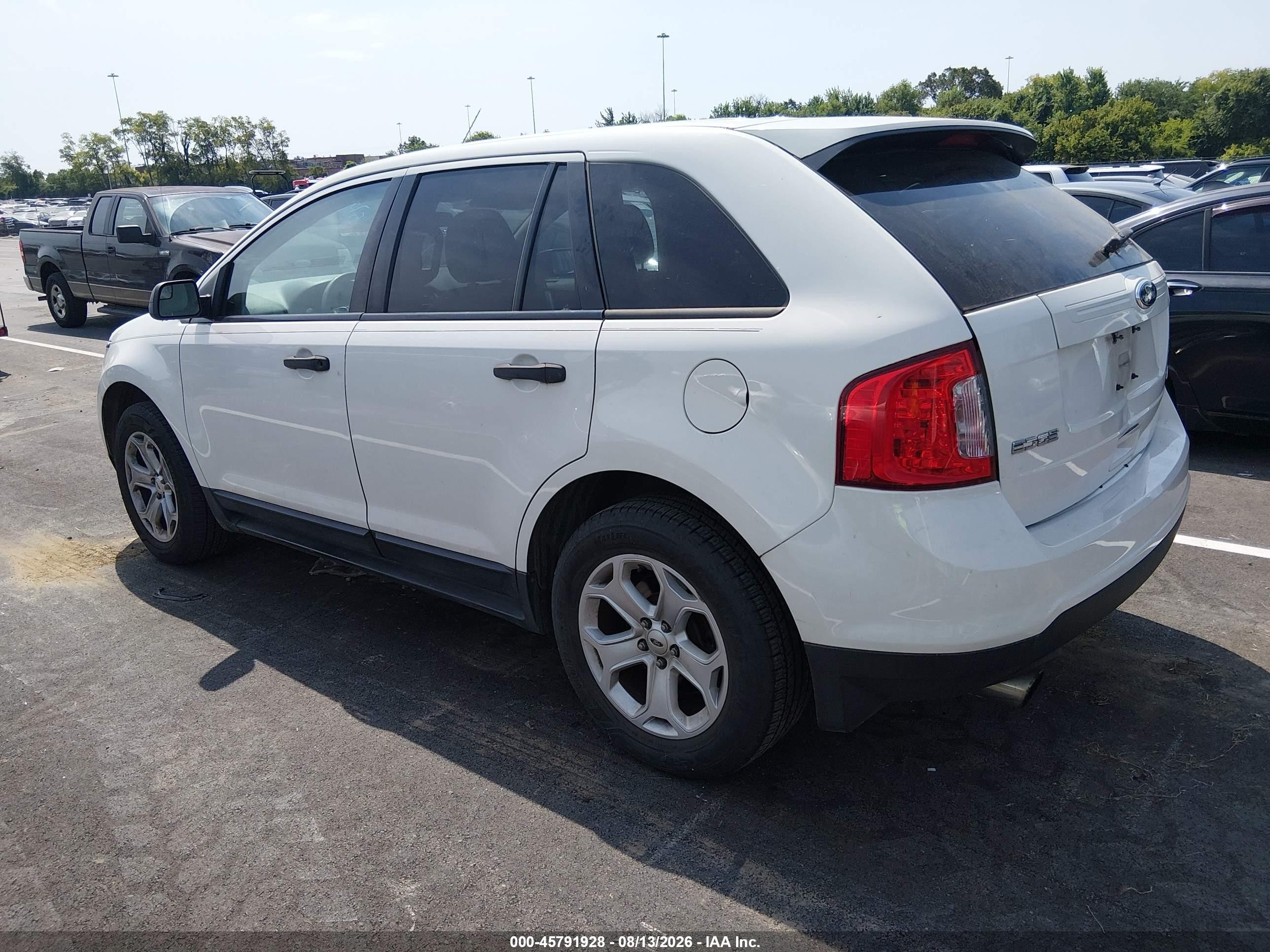 2013 Ford Edge Se White vin: 2FMDK3G98DBC64827