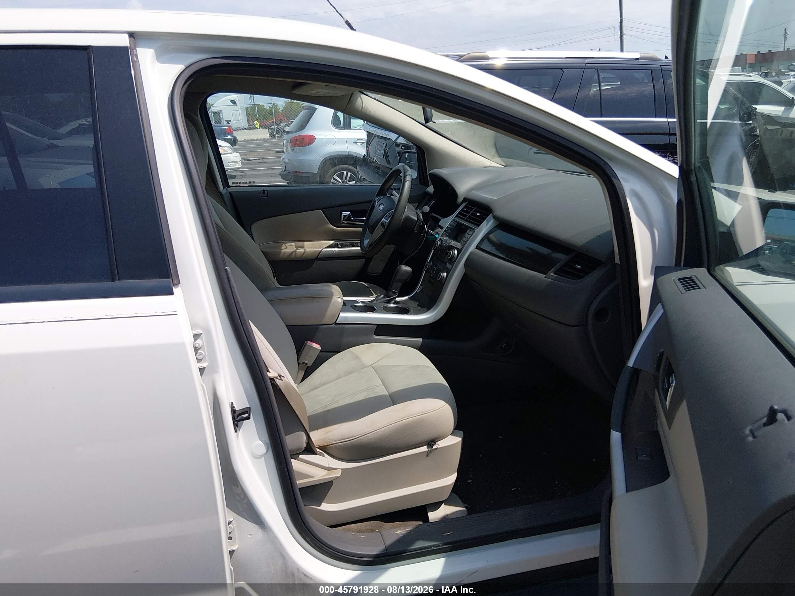 2013 Ford Edge Se White vin: 2FMDK3G98DBC64827
