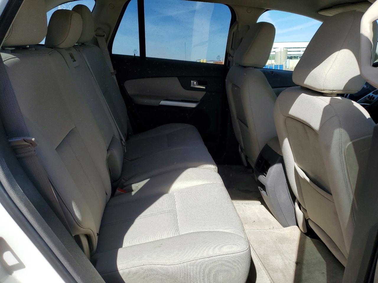 2011 Ford Edge Se Белый vin: 2FMDK3GC0BBA34689