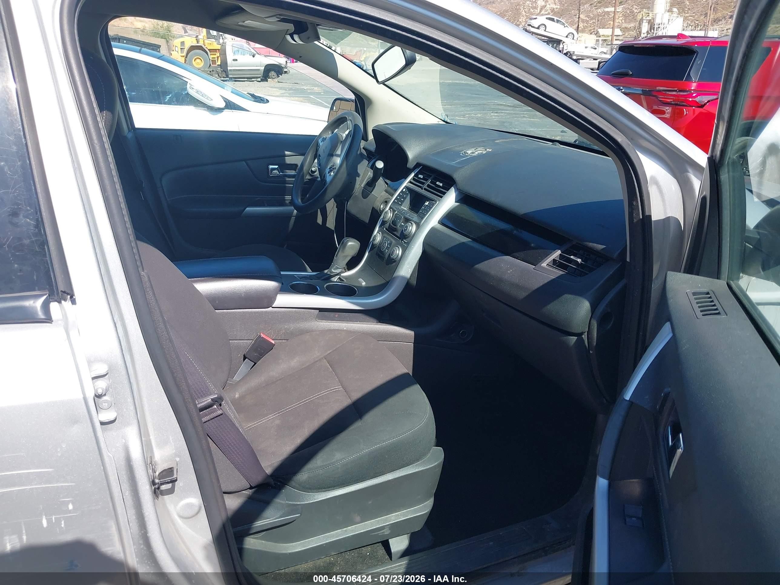 2013 Ford Edge Se Silver vin: 2FMDK3GC0DBE38143
