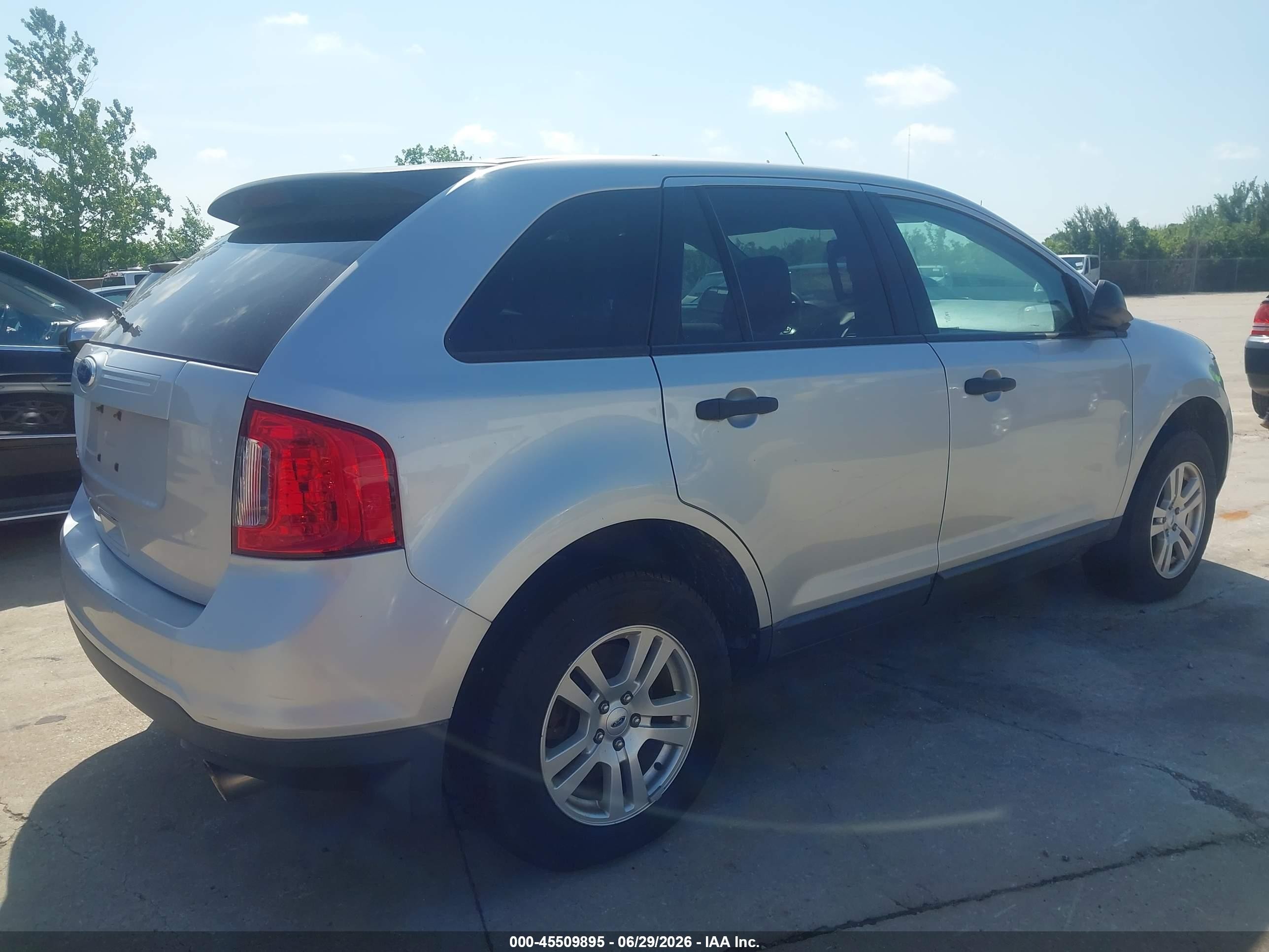 2011 Ford Edge Se Silver vin: 2FMDK3GC1BBB44165
