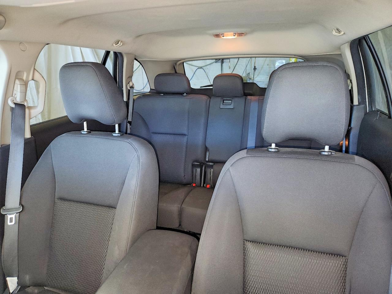 2010 Ford Edge Se Белый vin: 2FMDK3GC2ABB66450