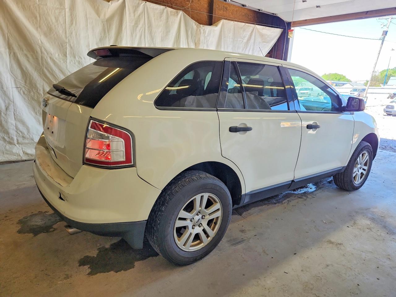 2010 Ford Edge Se Белый vin: 2FMDK3GC2ABB66450