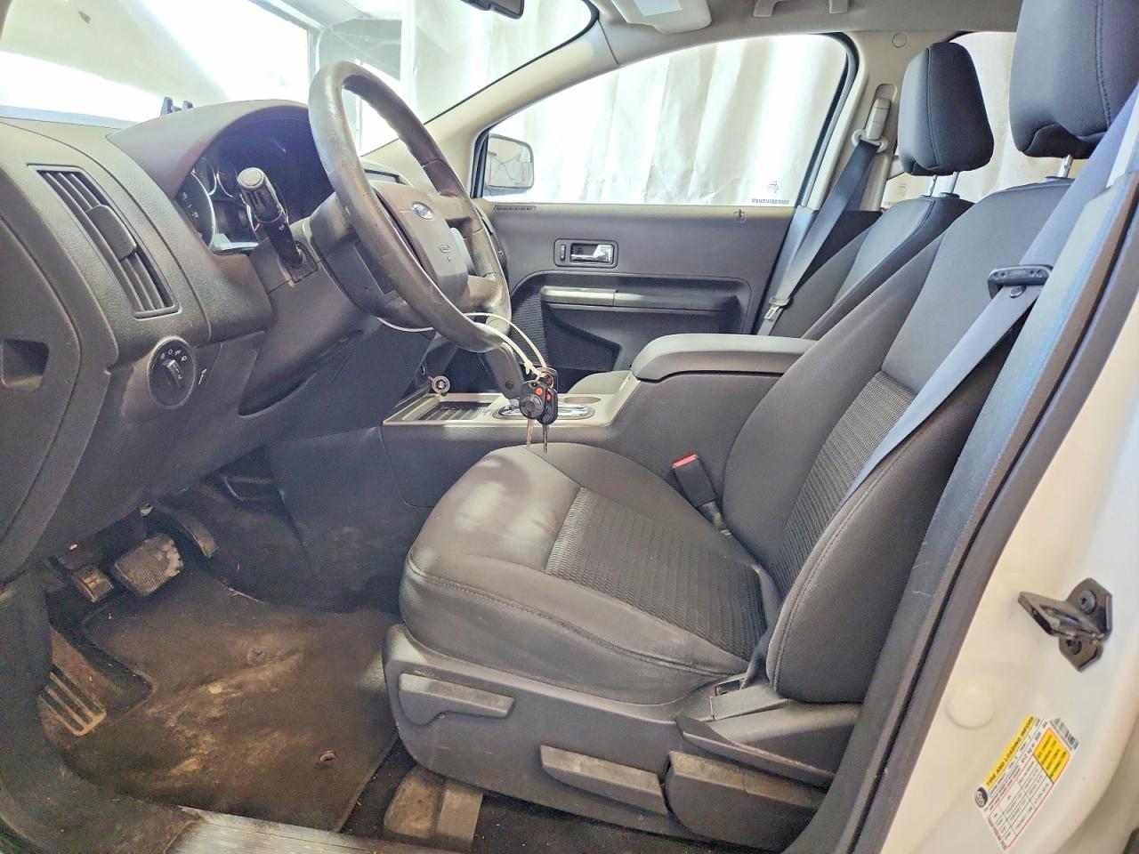 2010 Ford Edge Se Белый vin: 2FMDK3GC2ABB66450