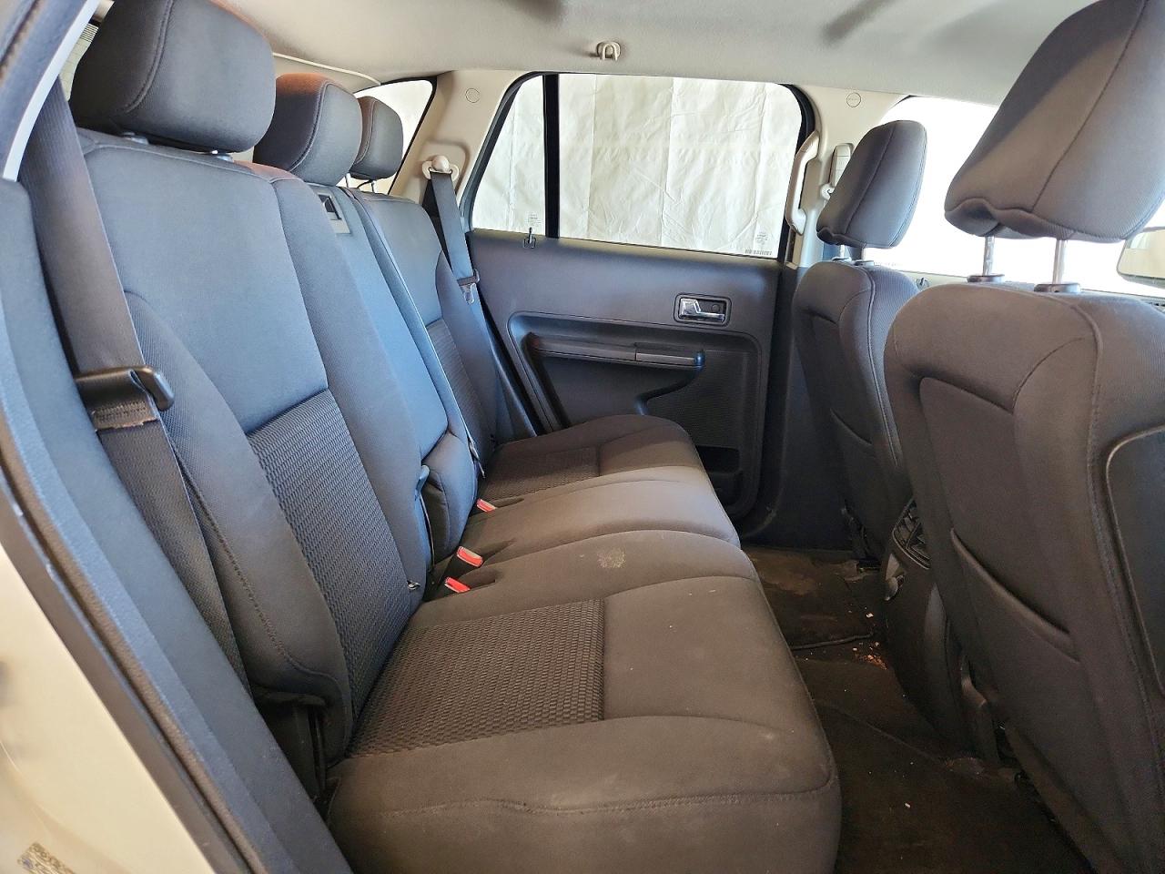 2010 Ford Edge Se Белый vin: 2FMDK3GC2ABB66450