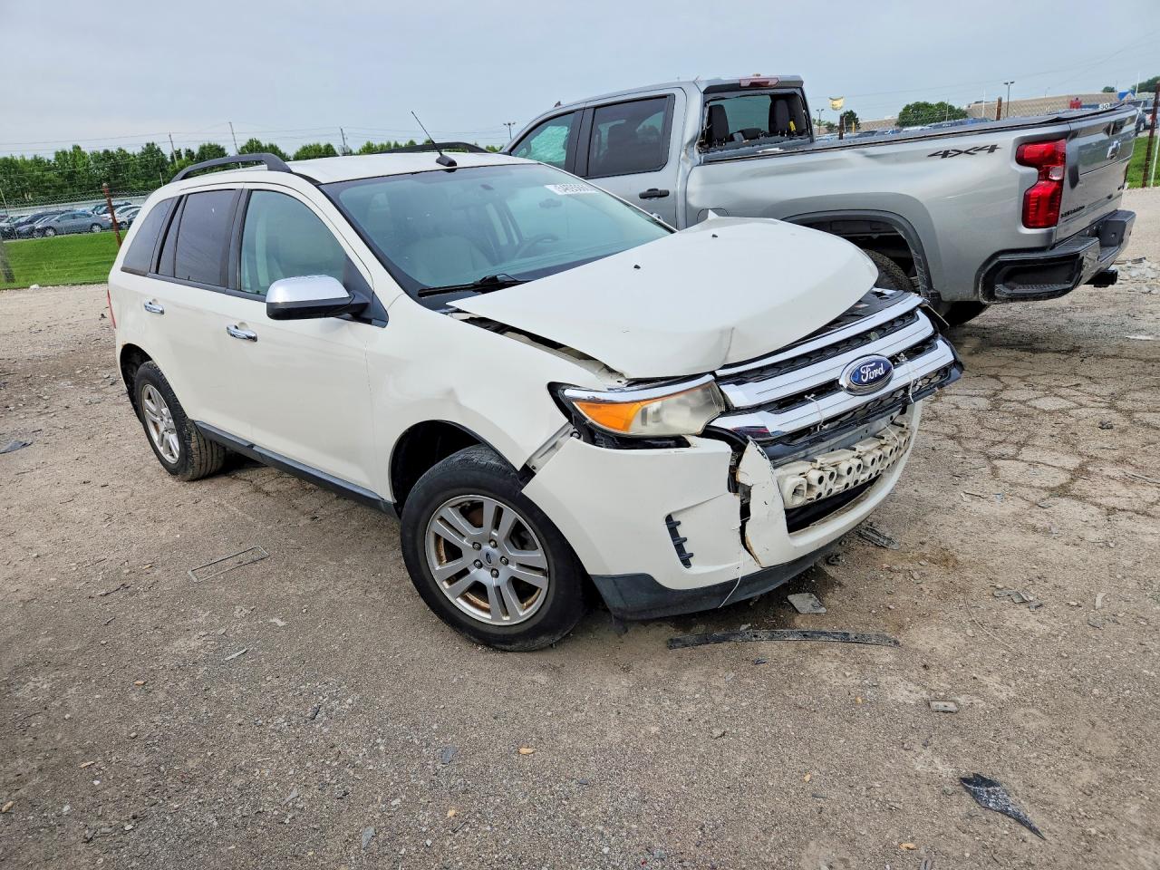 2011 Ford Edge Se Белый vin: 2FMDK3GC2BBB37743