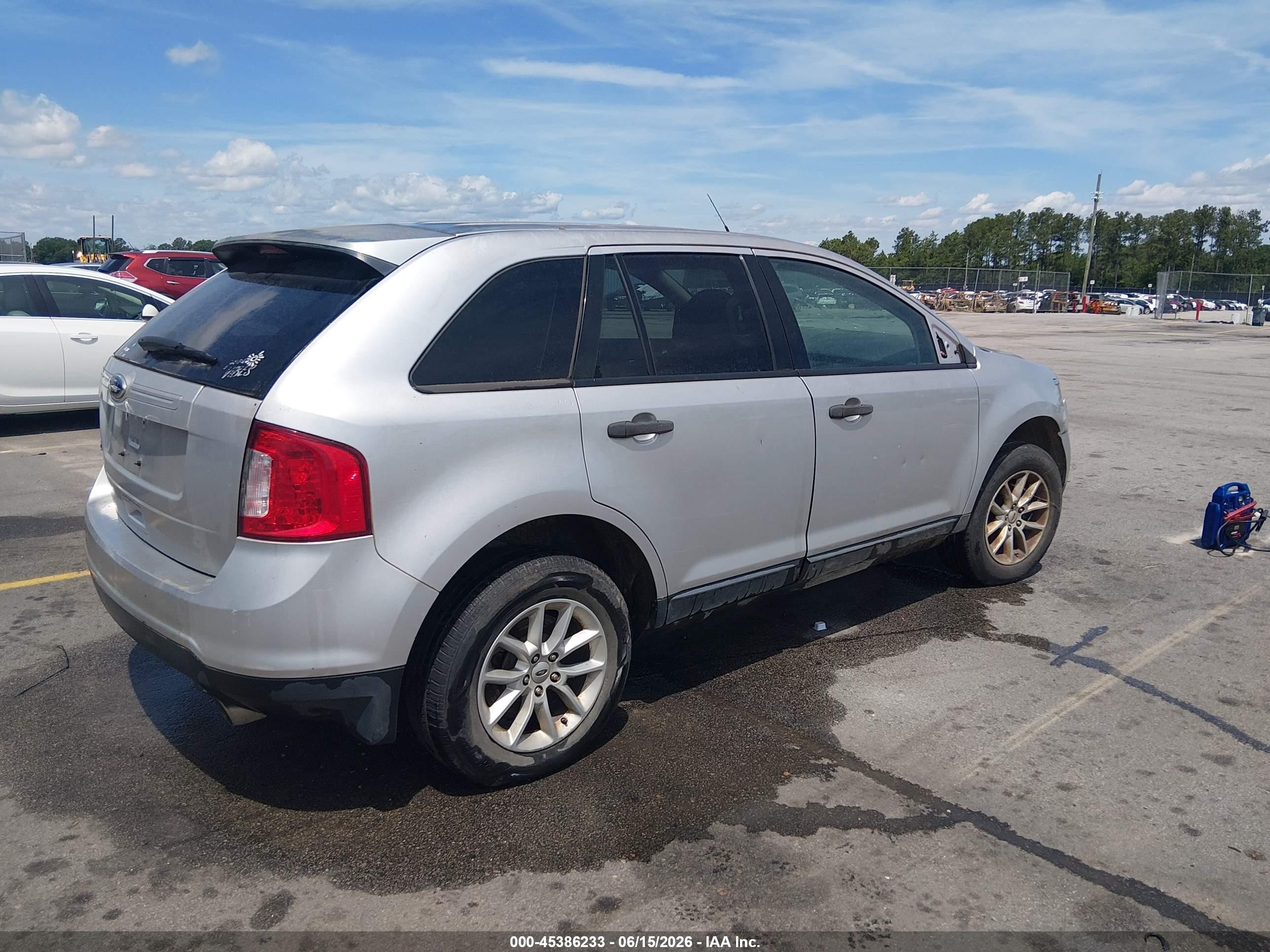 2014 Ford Edge Se Серебряный vin: 2FMDK3GC2EBA19101