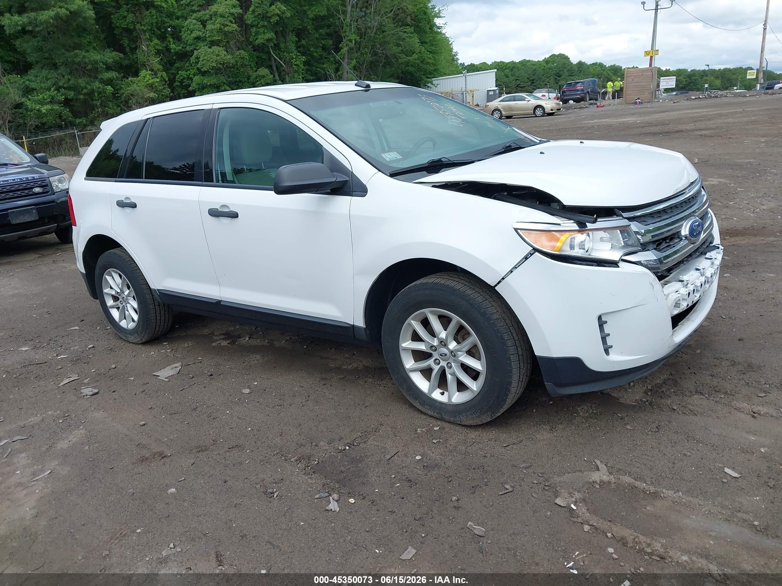 2014 Ford Edge Se Белый vin: 2FMDK3GC2EBA53958