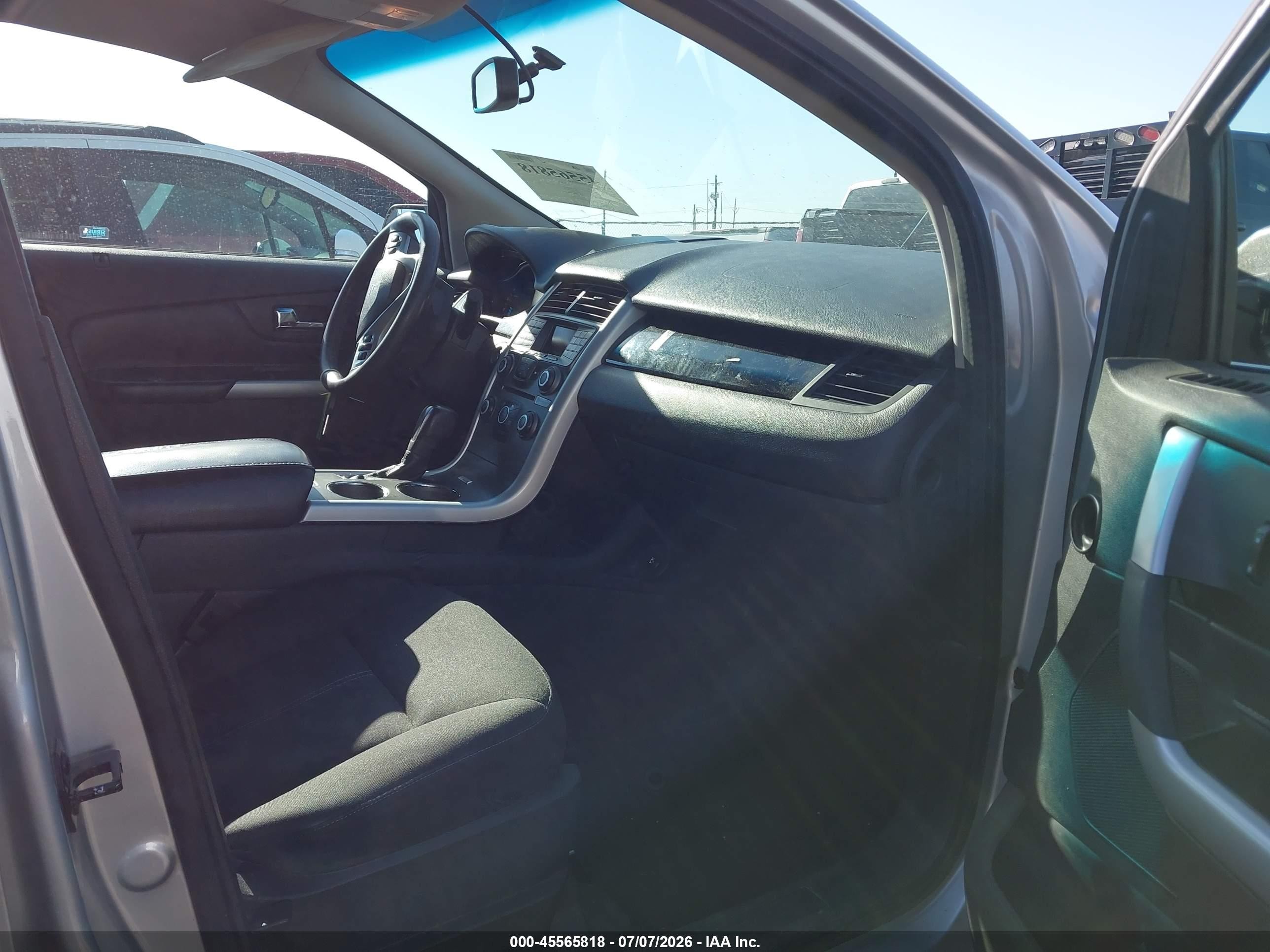 2014 Ford Edge Se Silver vin: 2FMDK3GC2EBA82800