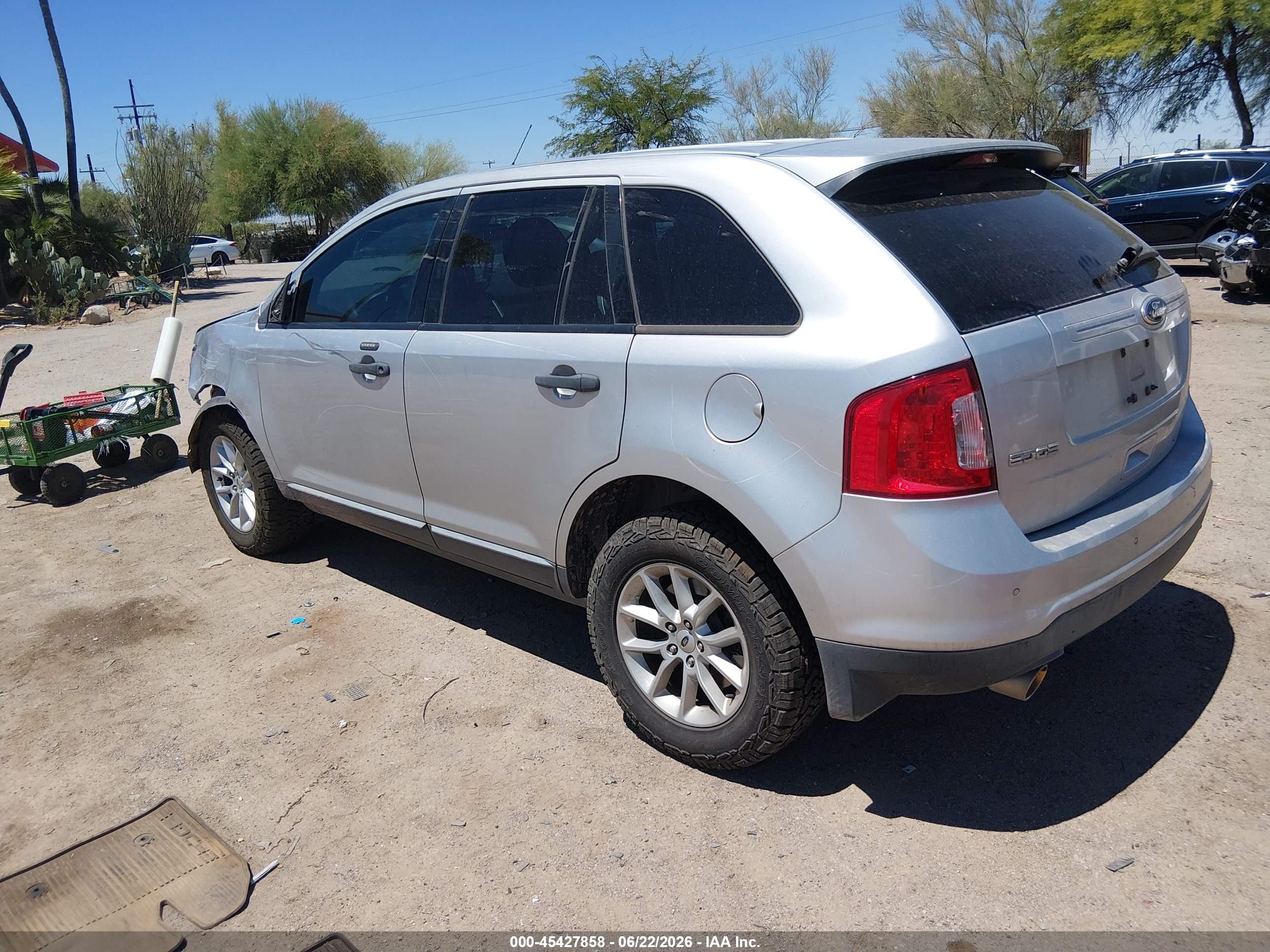 2014 Ford Edge Se Silver vin: 2FMDK3GC2EBB30604
